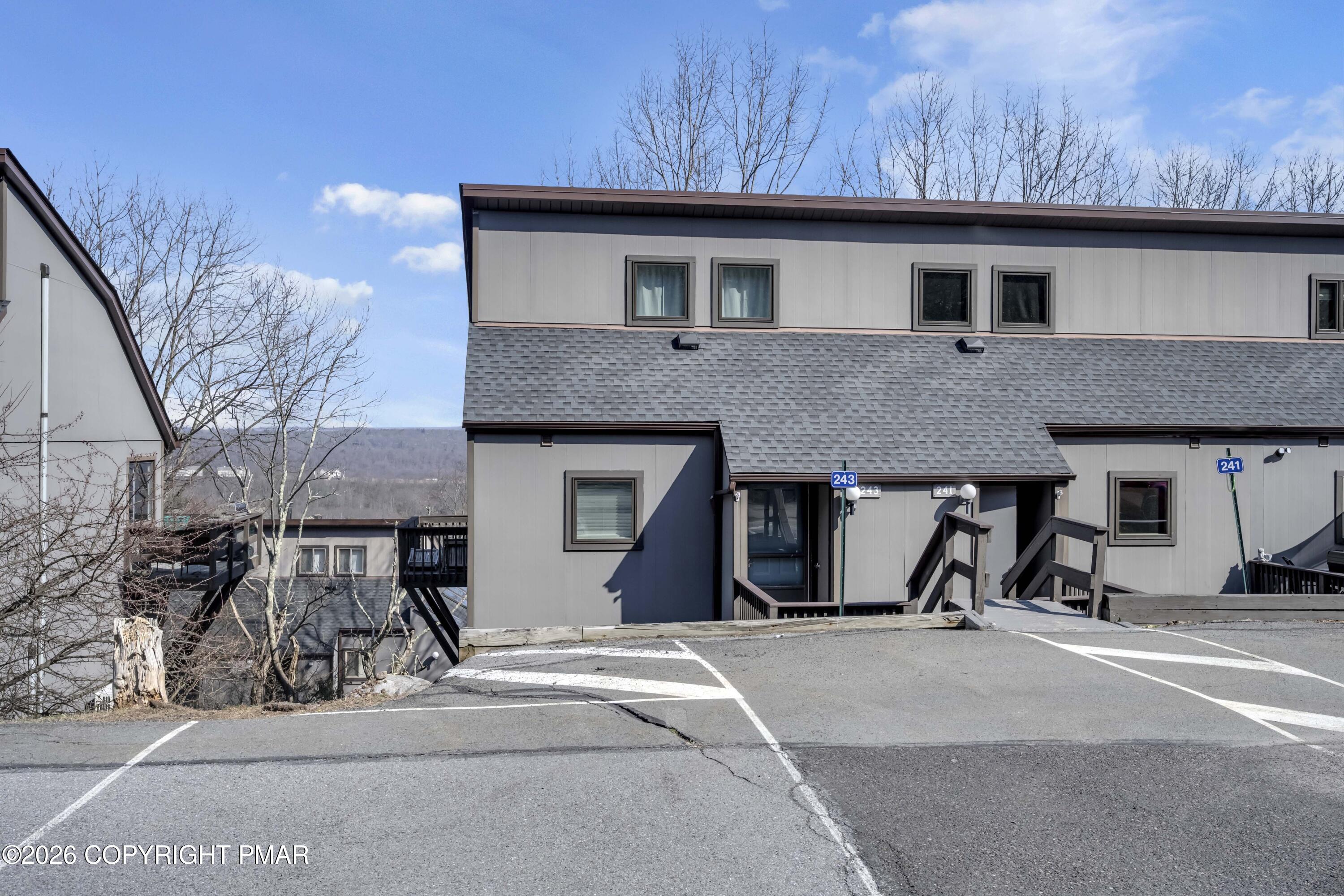 243 High Pass Way — photo