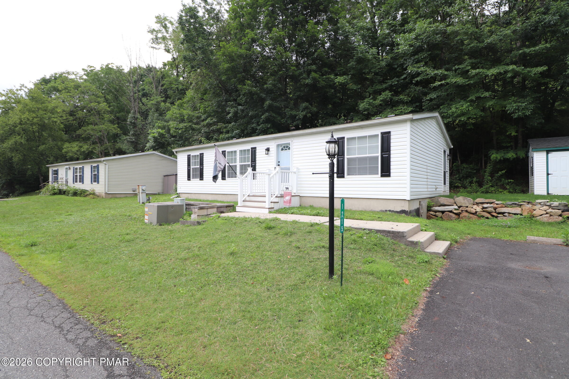 1215 Blue Mountain Circle — photo