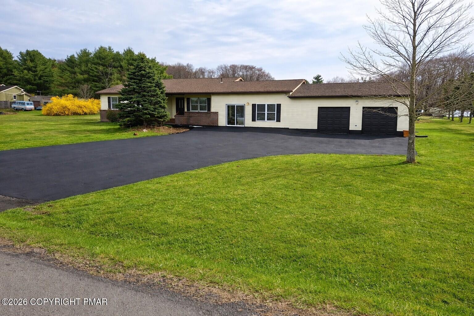 125 Clearview Road — photo