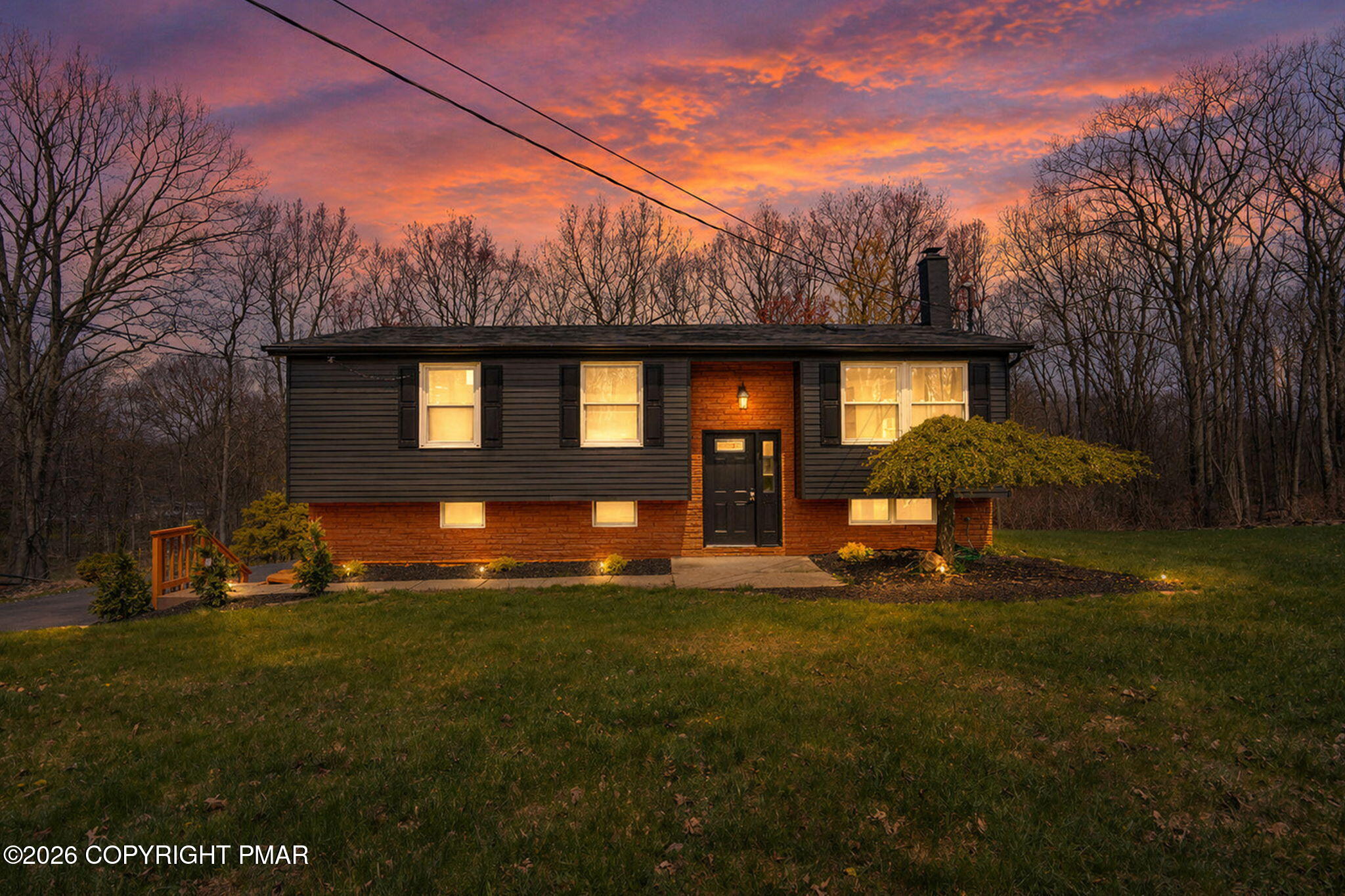 60 Woodside Drive — photo