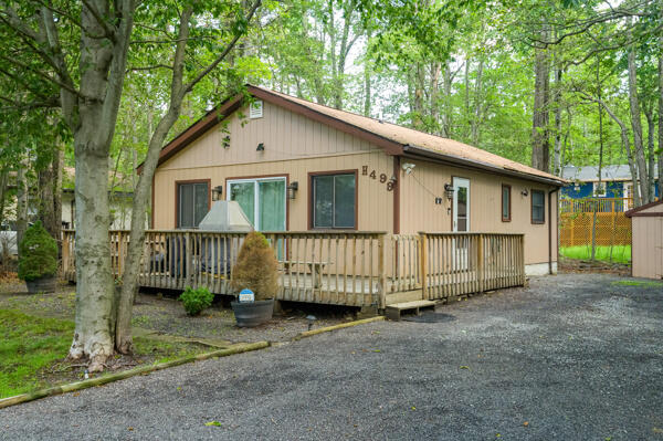 8417 Porcupine Drive — photo