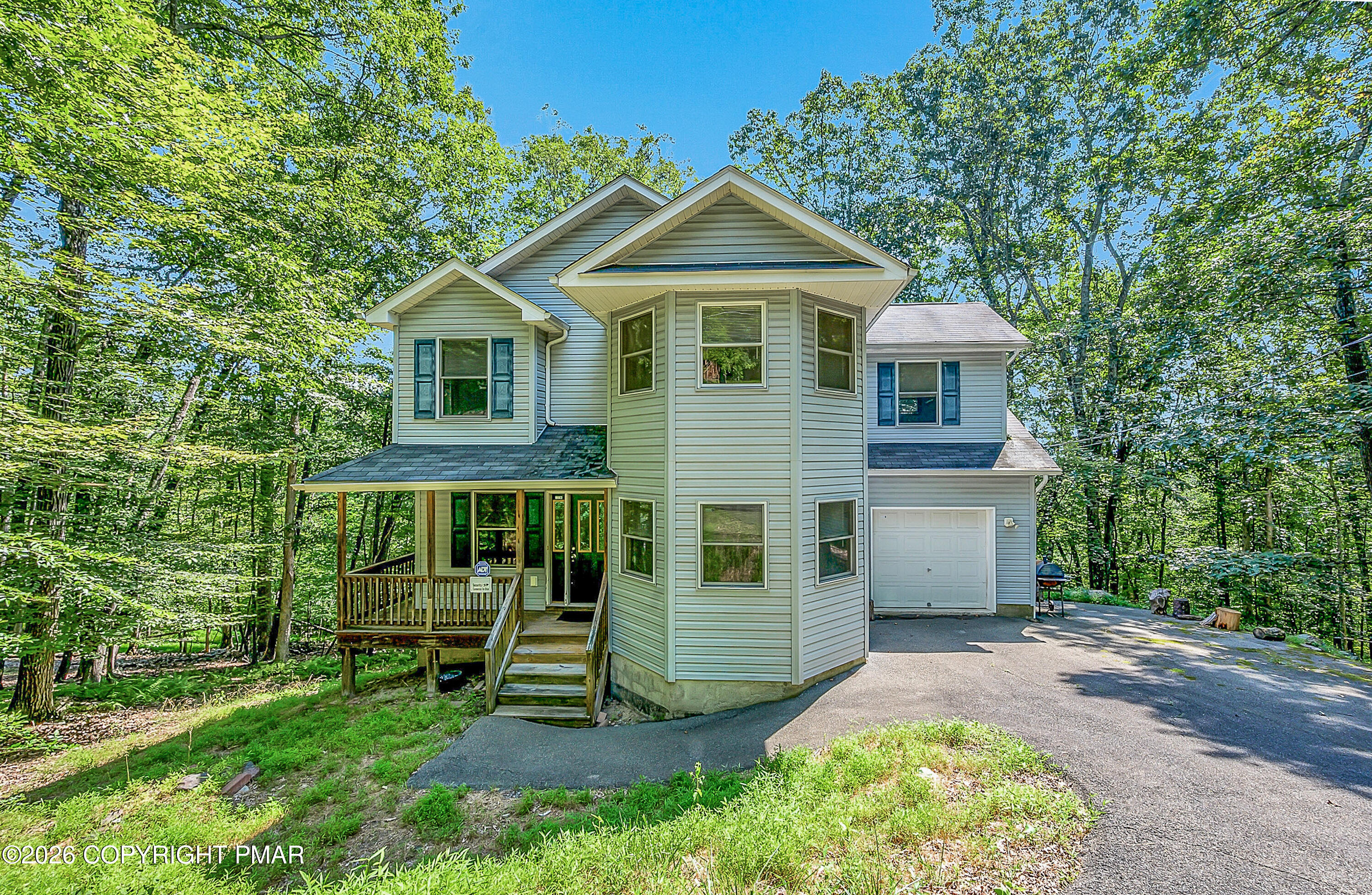 164 Bellingham Drive — photo