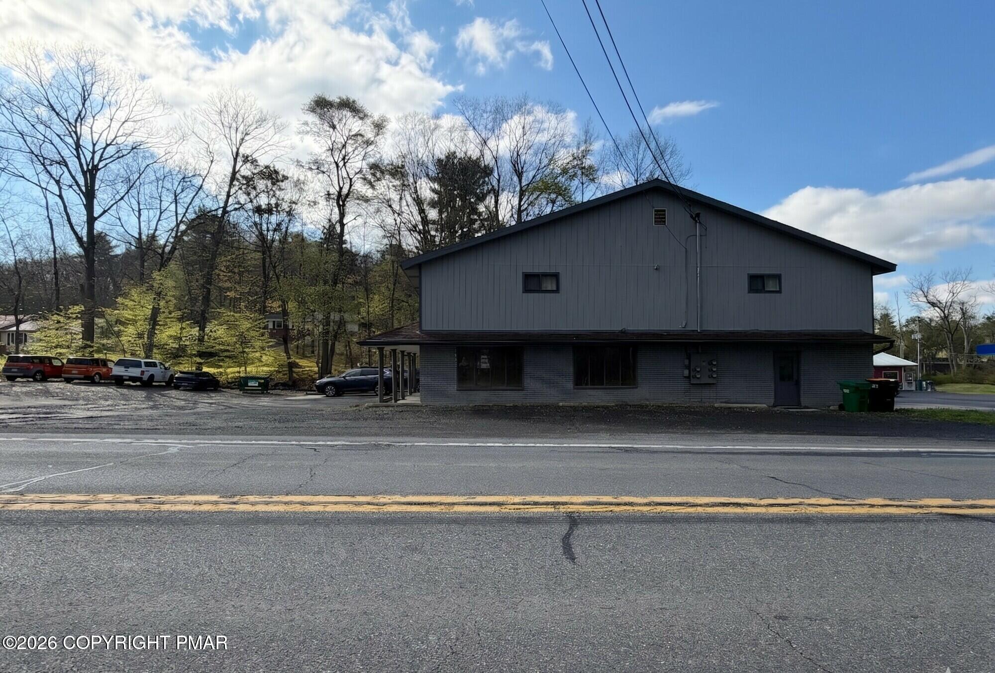 7084 US. 209 101 — photo