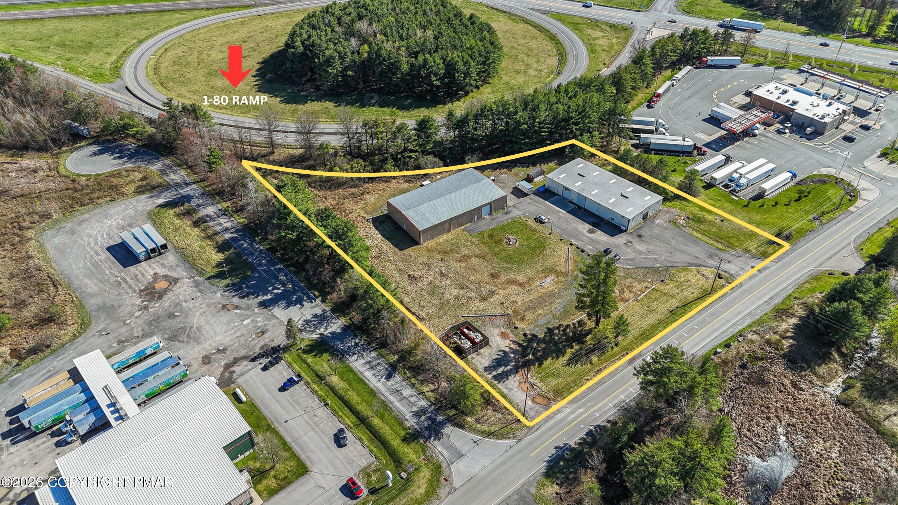 132 Commercial Boulevard — photo