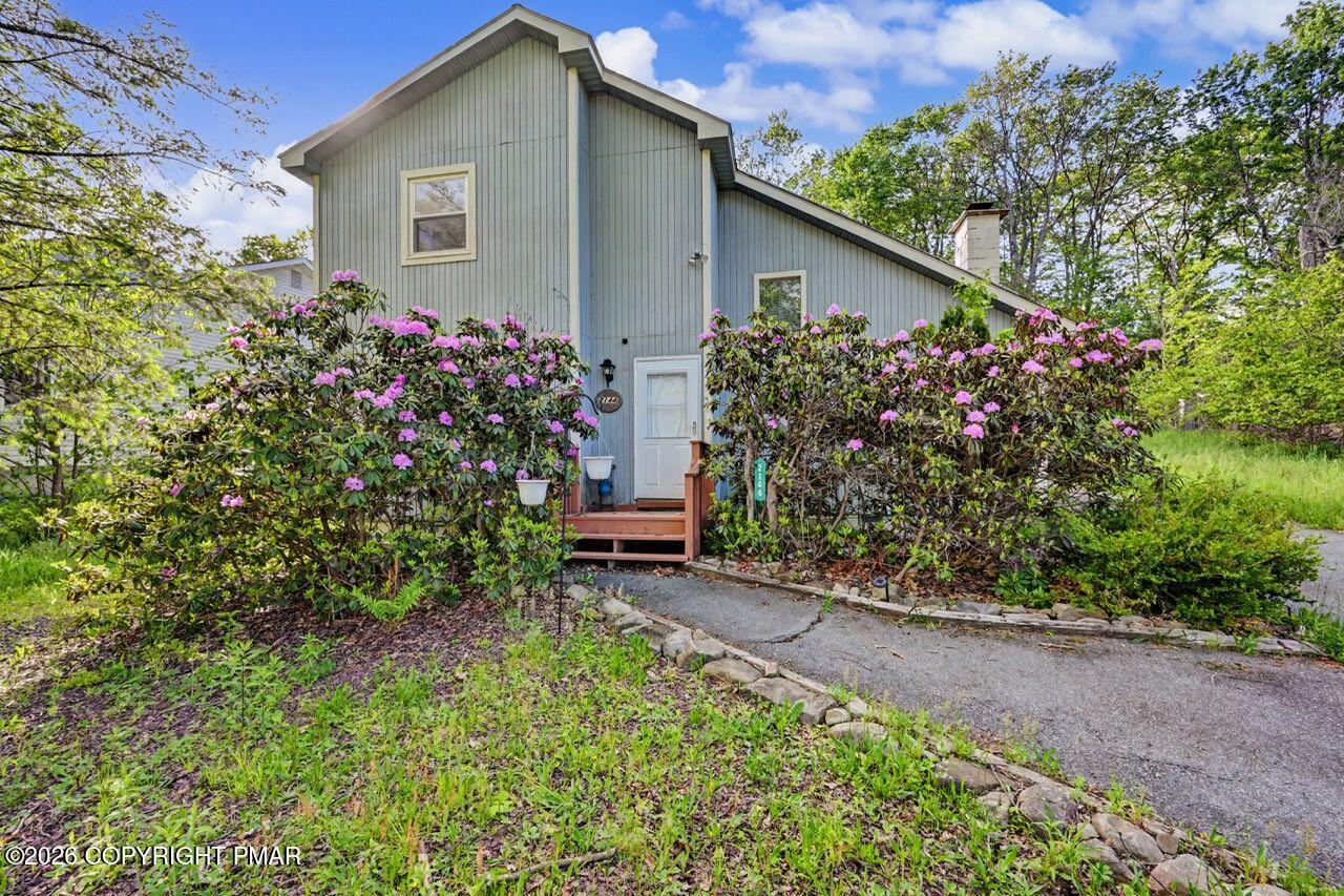 2144 Onondaga Way — photo