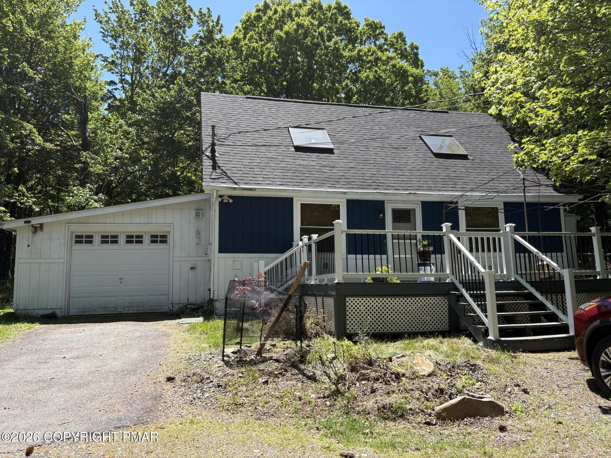 932 Cricket Lane — photo