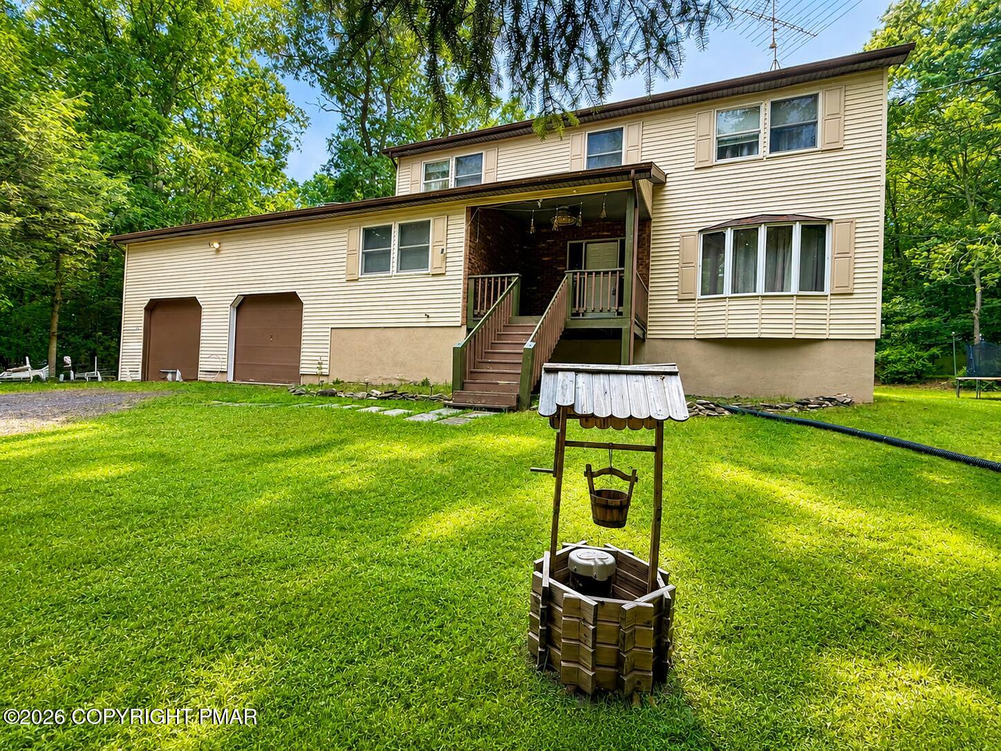 1212 Lisa Lane — photo