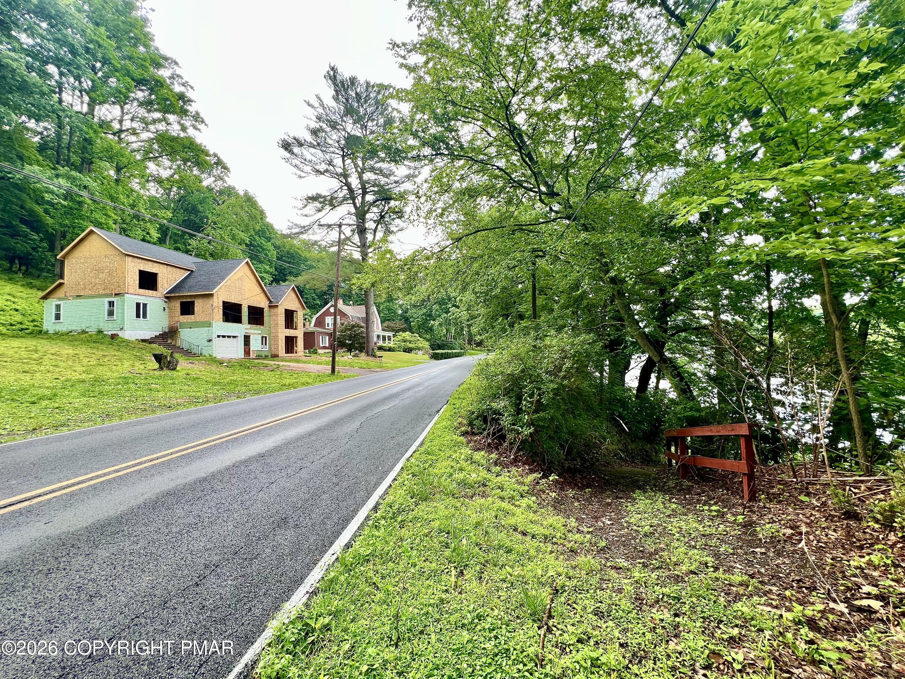 4192 River Road, Mount Bethel, PA 18343