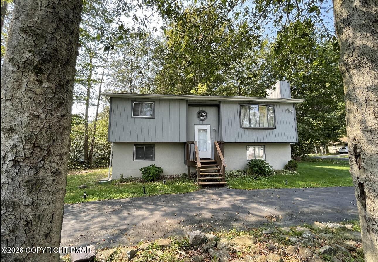 1129 Trapper Lane — photo