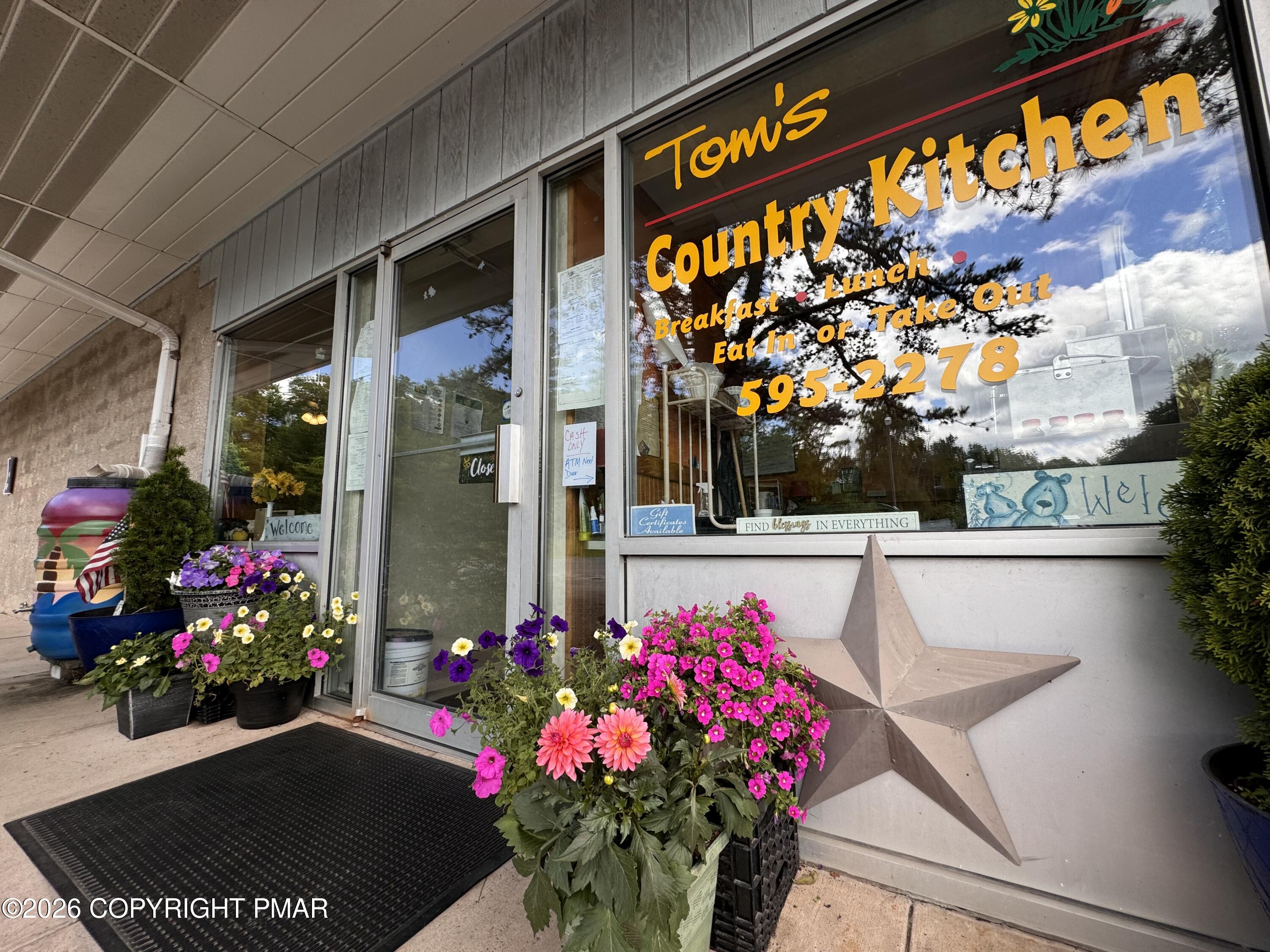 1101 Route 390 — photo