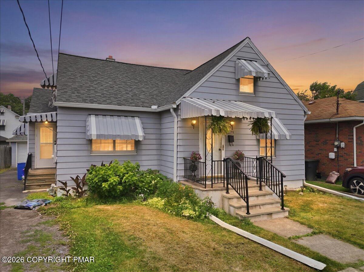 293 Lyndwood Avenue — photo