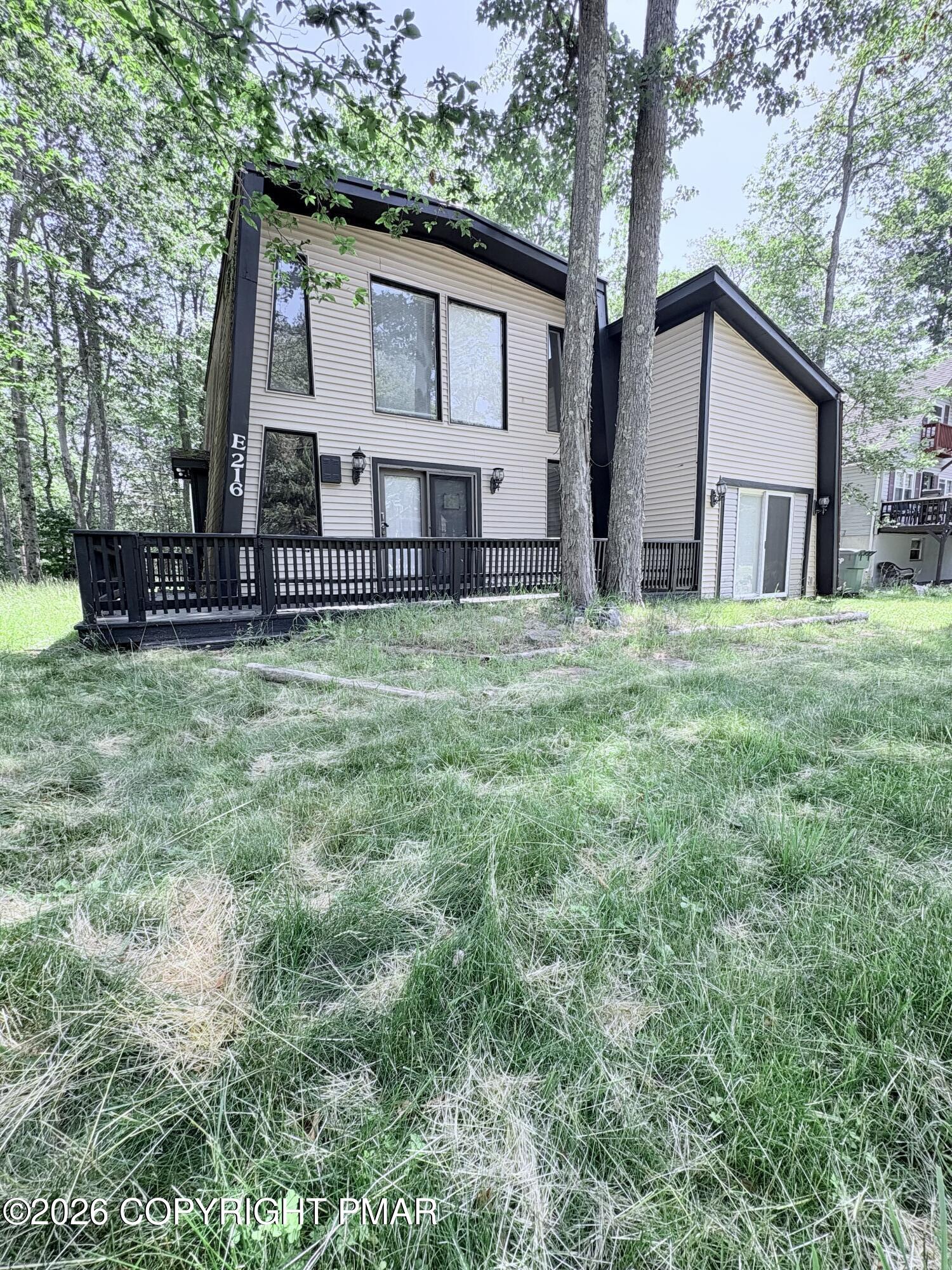 5607 Pembrook Drive — photo