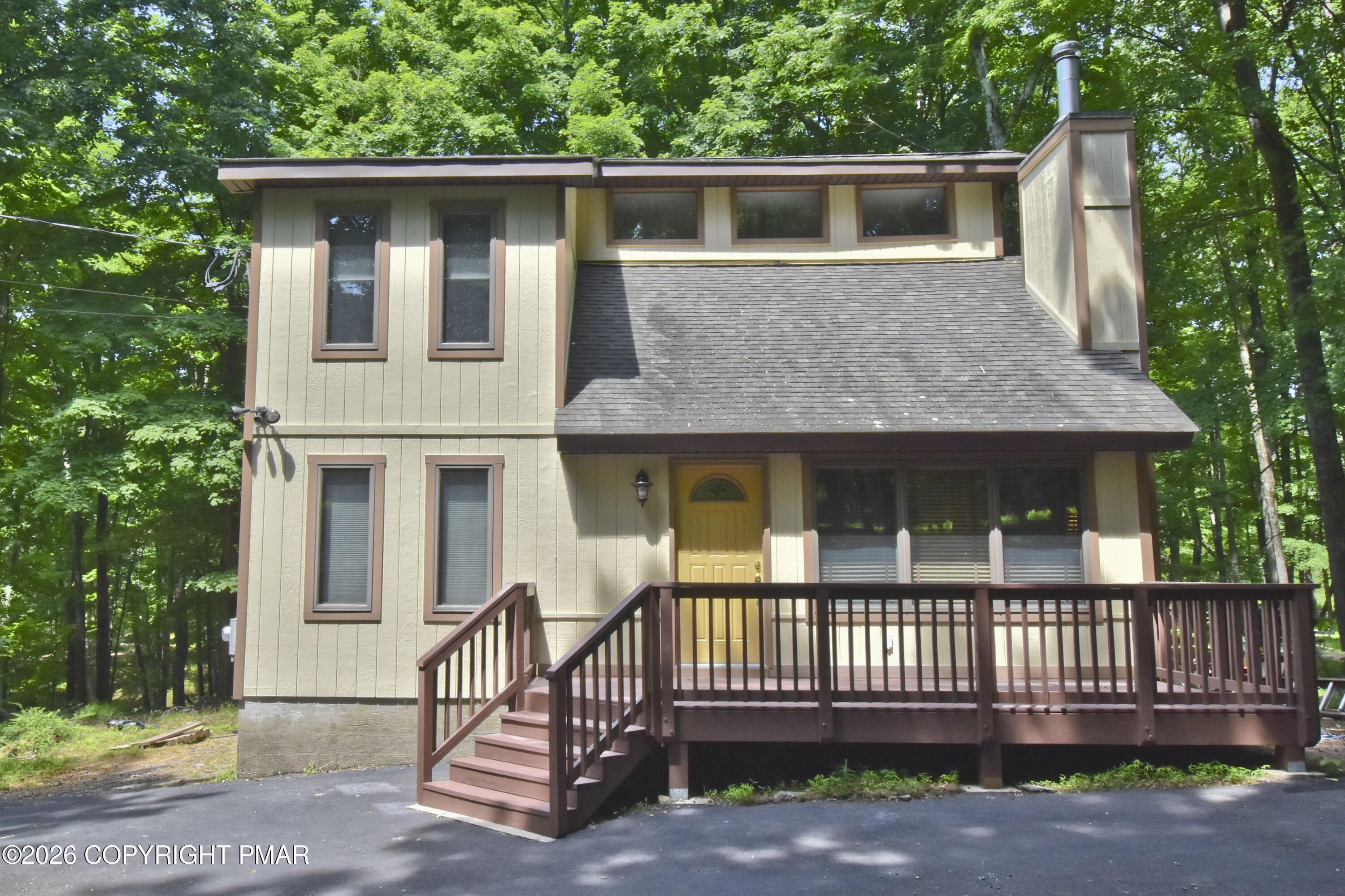 2217 Longview Drive — photo