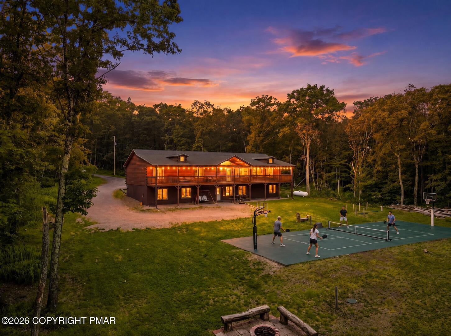 121 Whispering Pines — photo