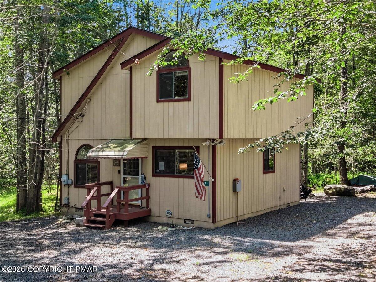 456 Maxatawny Drive — photo