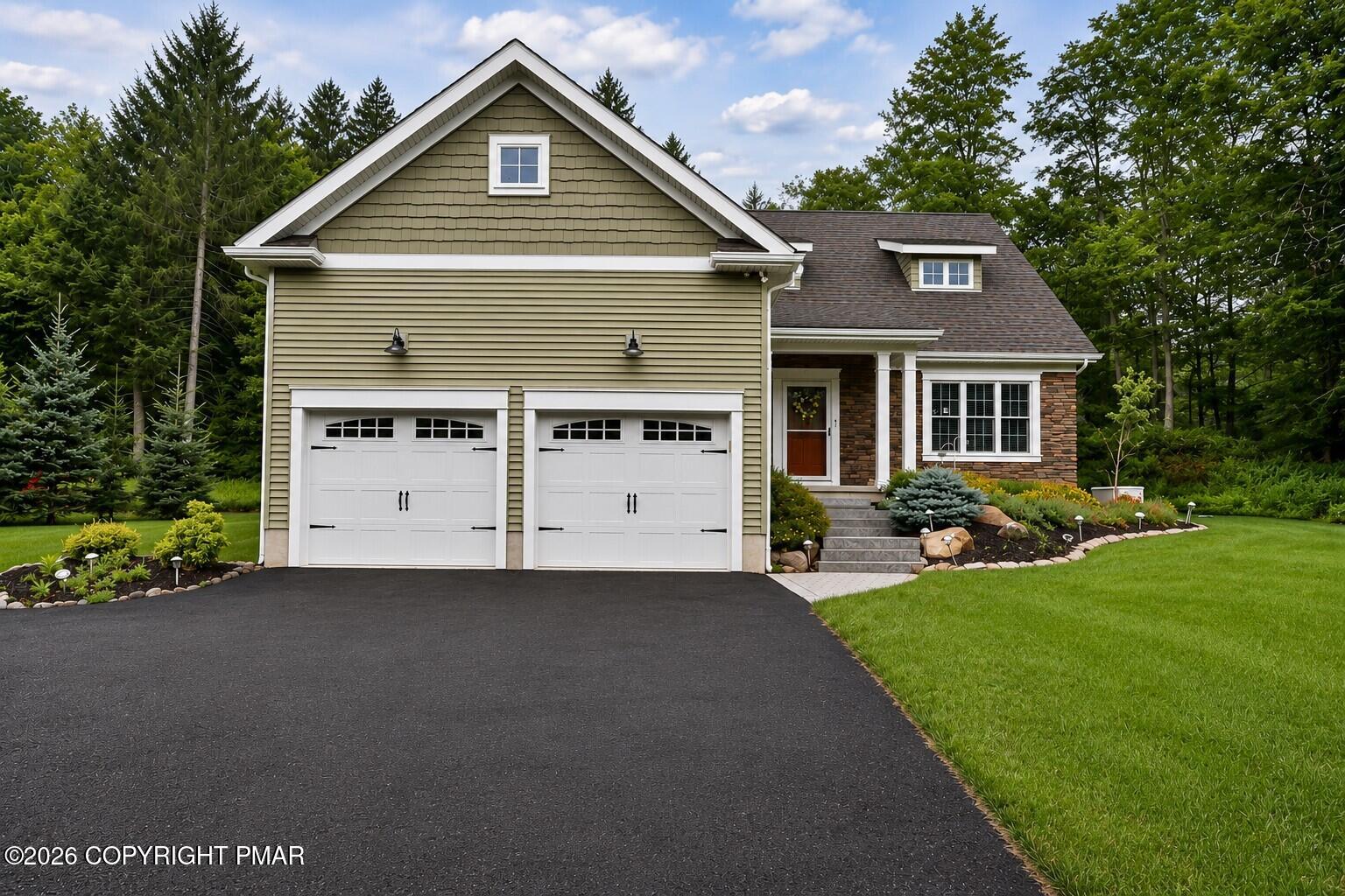 126 Lexington Lane — photo