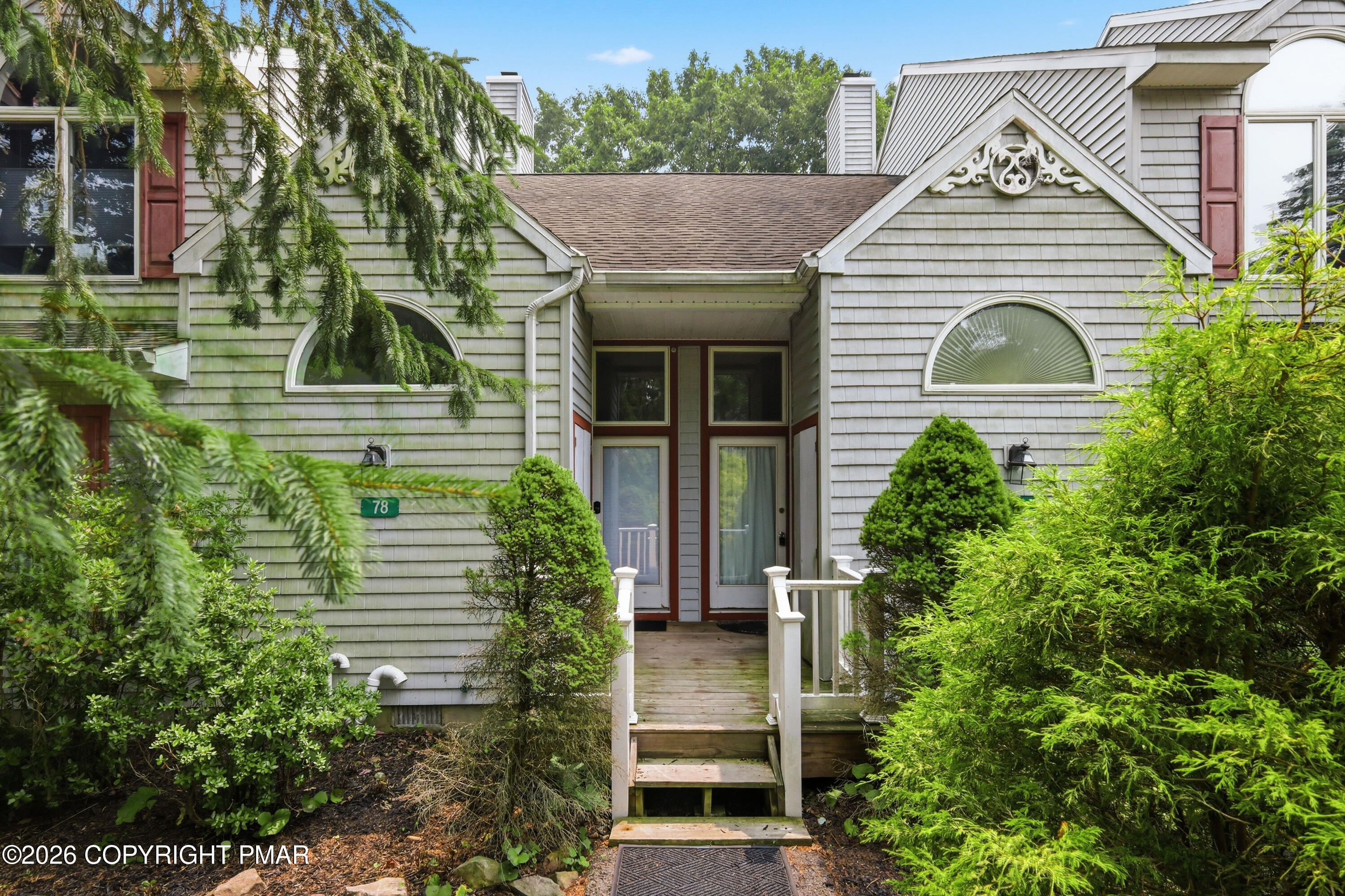 76 Laurelwoods Drive — photo