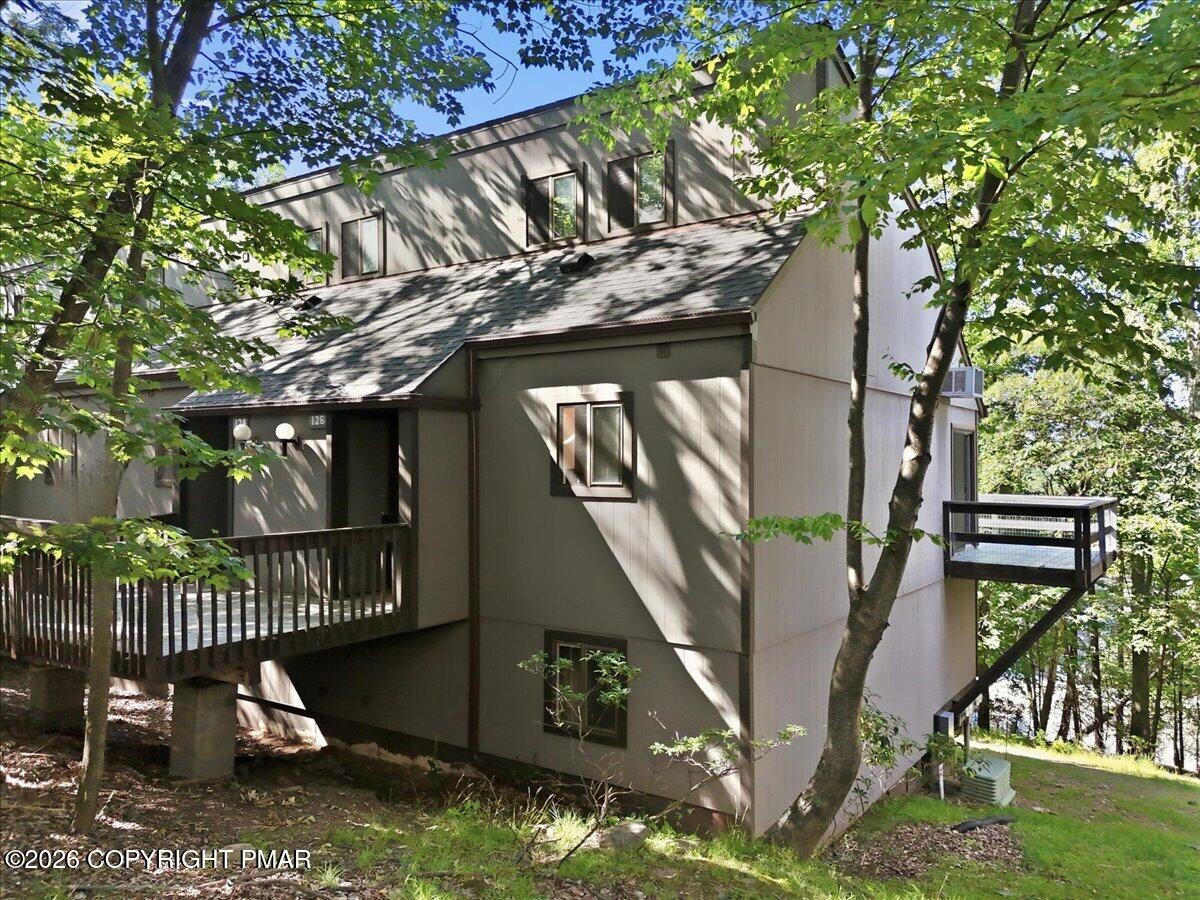 126 Cross Country Lane — photo