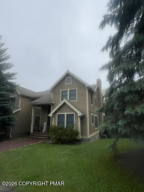 451 Maple Court — photo