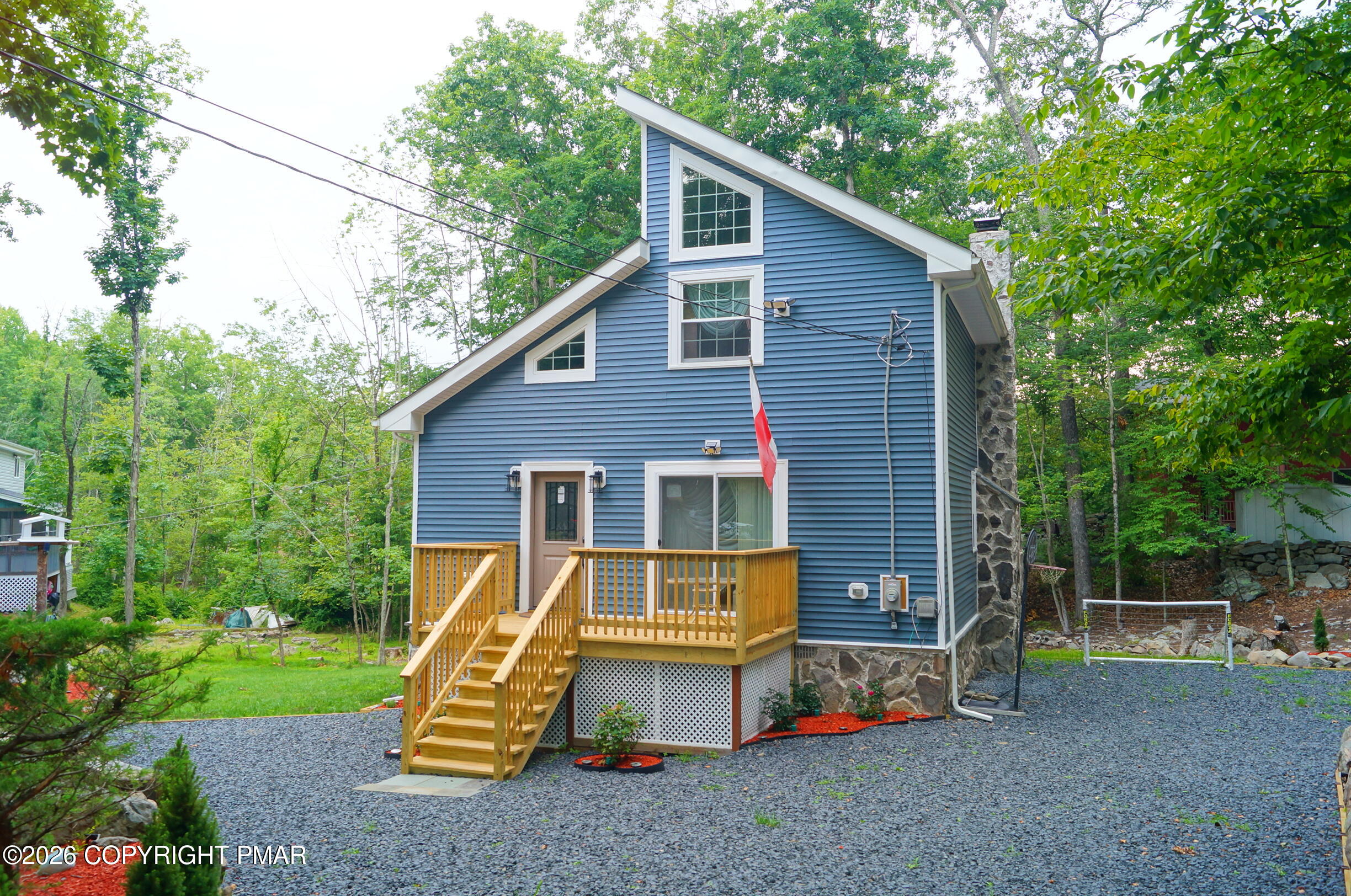 375 Canterbury Road — photo