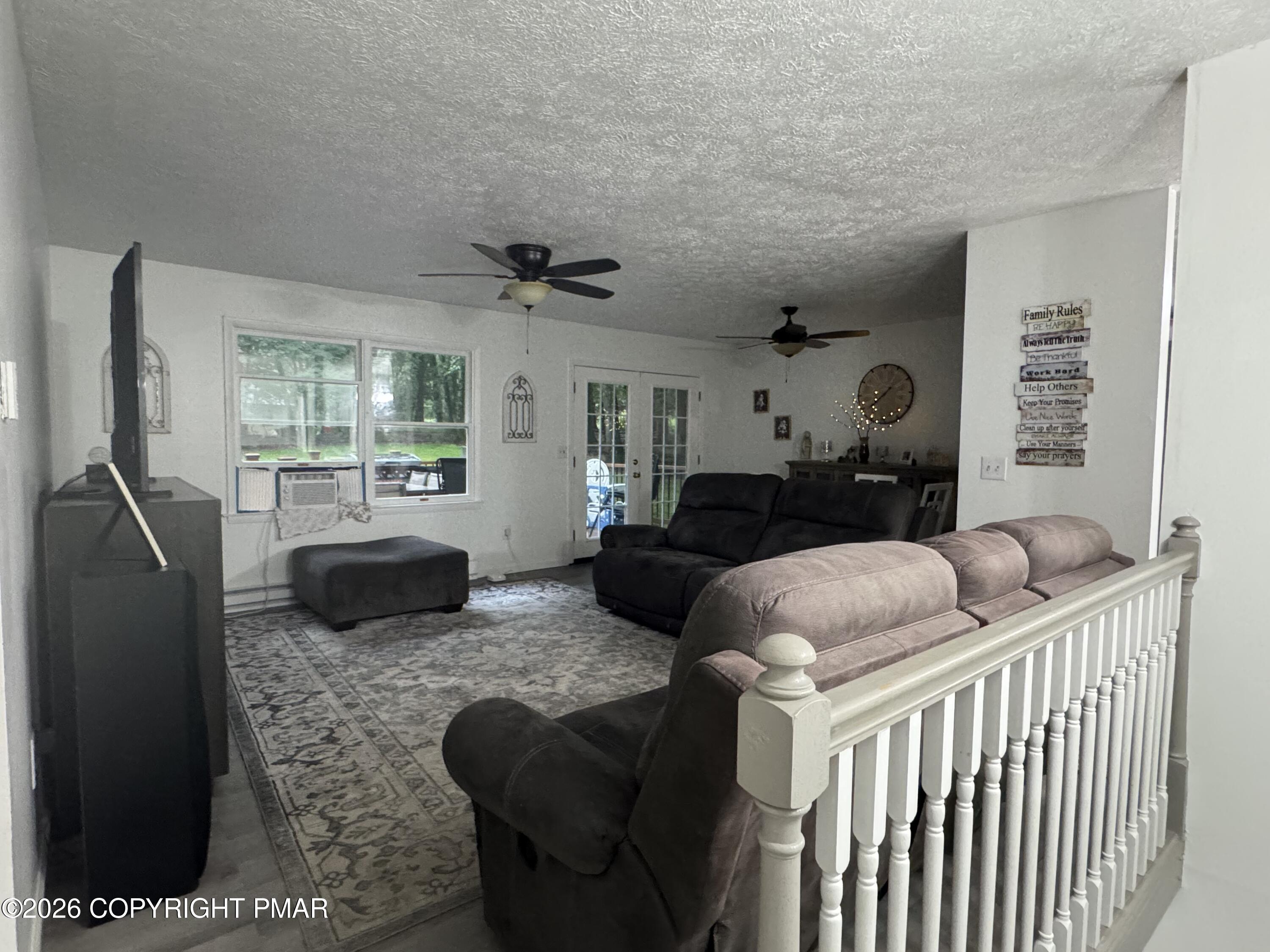 33 Seneca Road, Mount Pocono, PA 18344 — photo 2