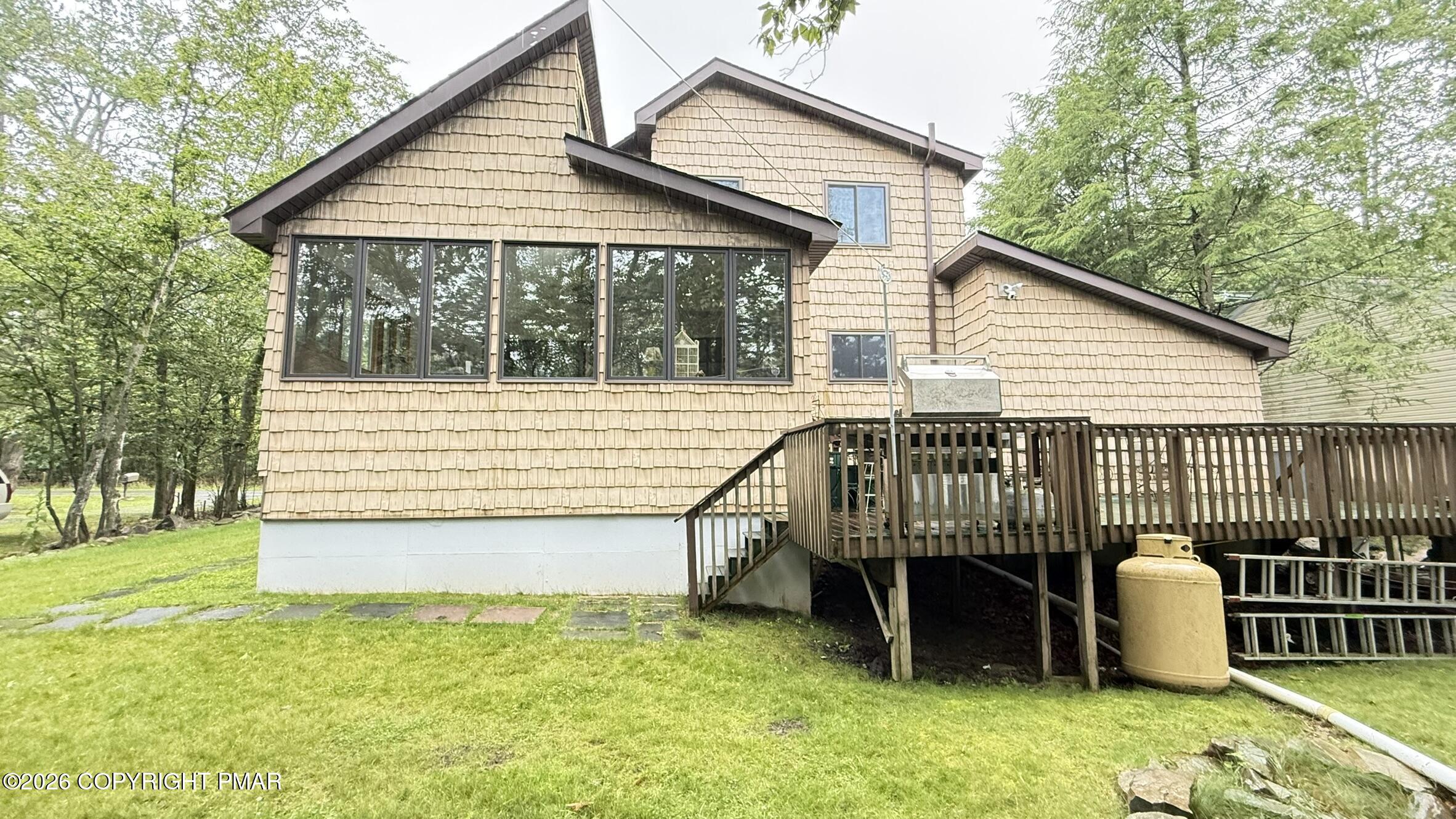 2143 Rosemont Drive — photo