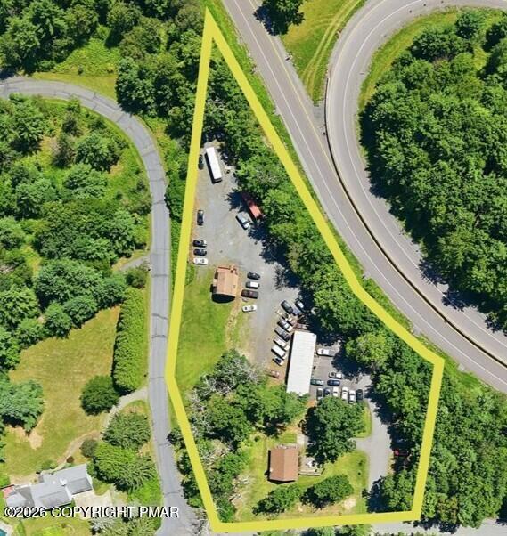 111 Mountain Springs Road — photo