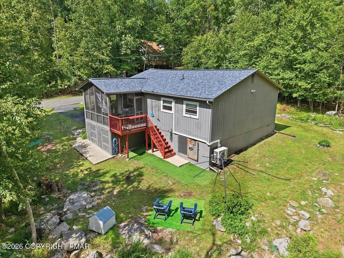 109 Stuart Place, Bushkill, PA 18324