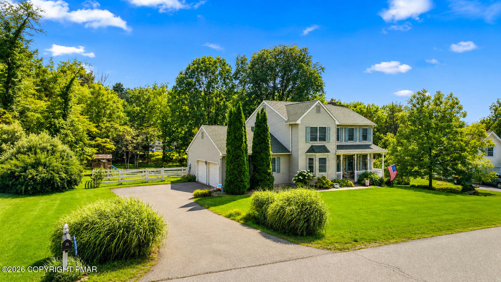 4006 Crest View Drive — photo