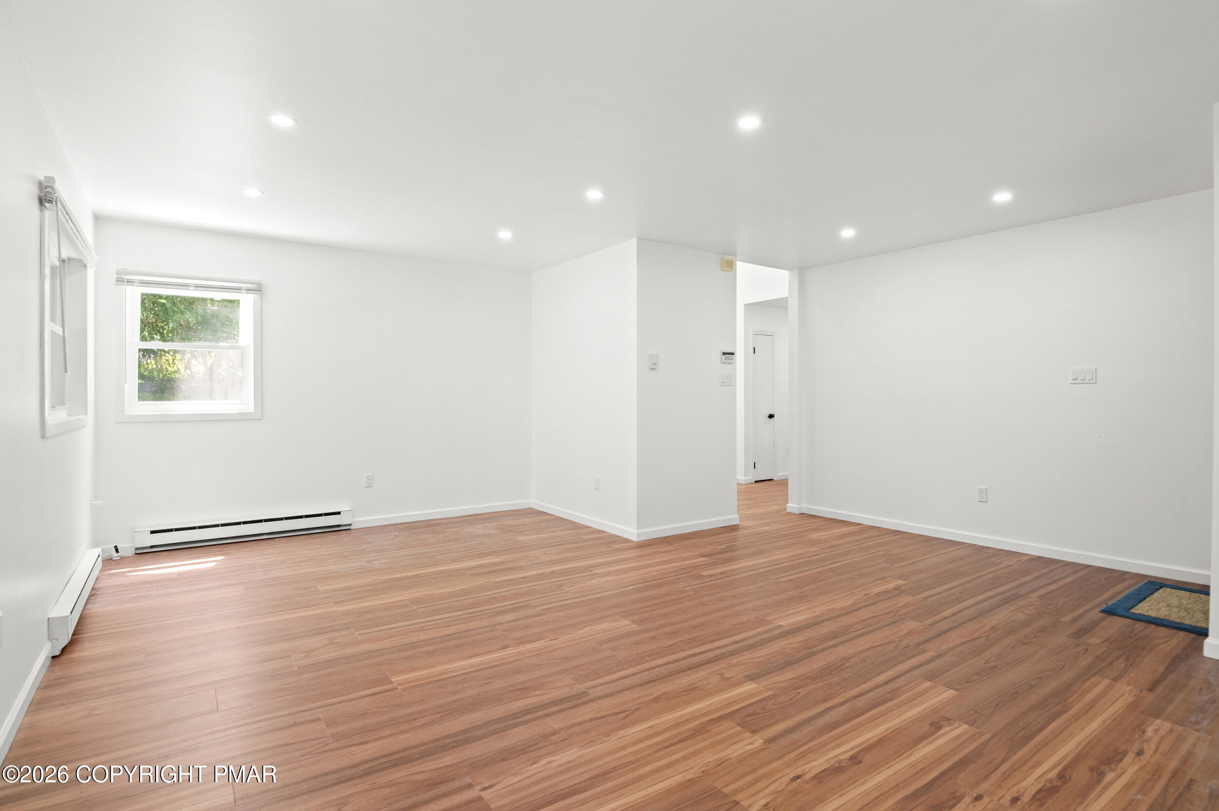 75 Hilltop Circle — photo