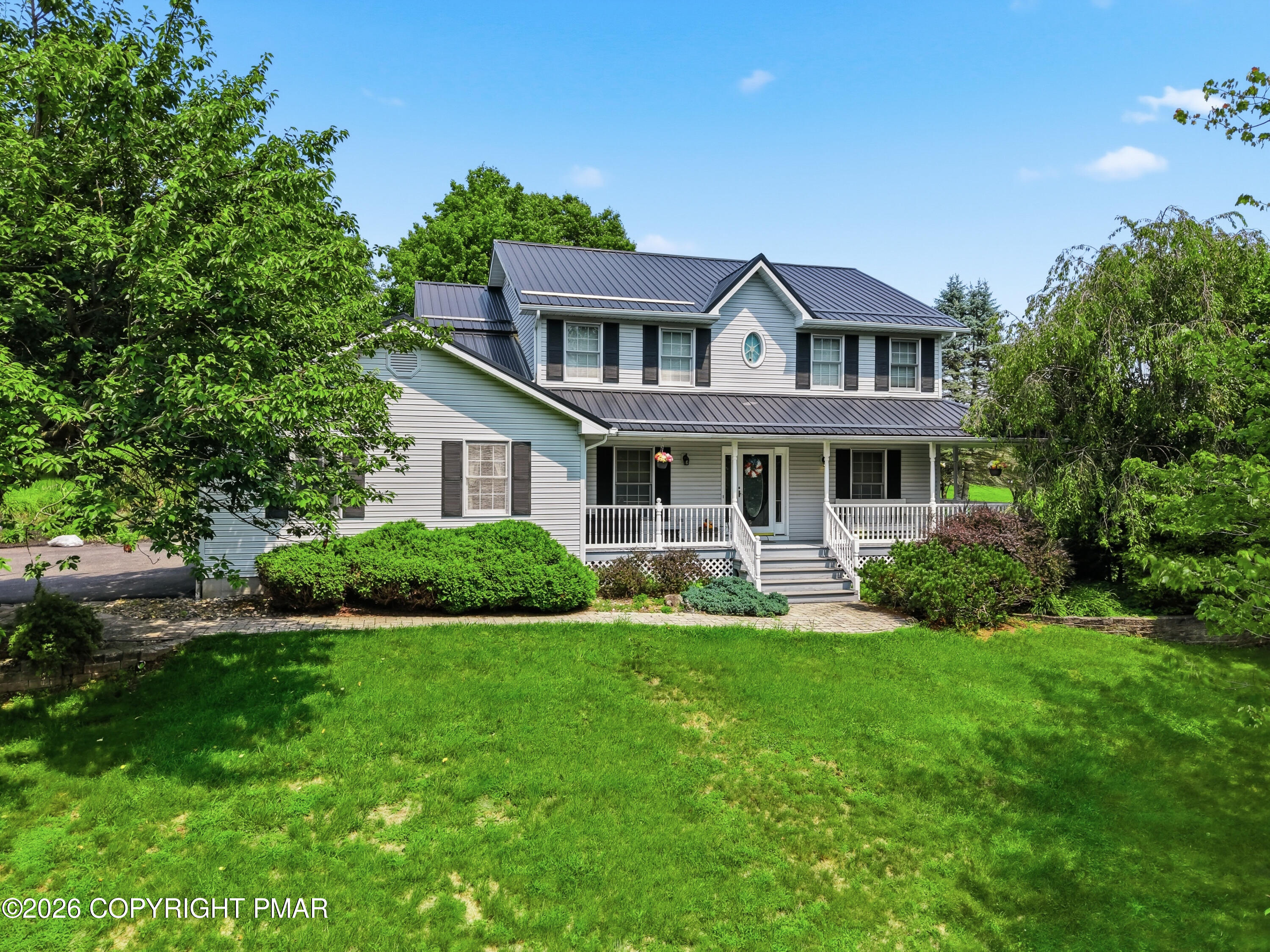 1630 Mohican Court — photo