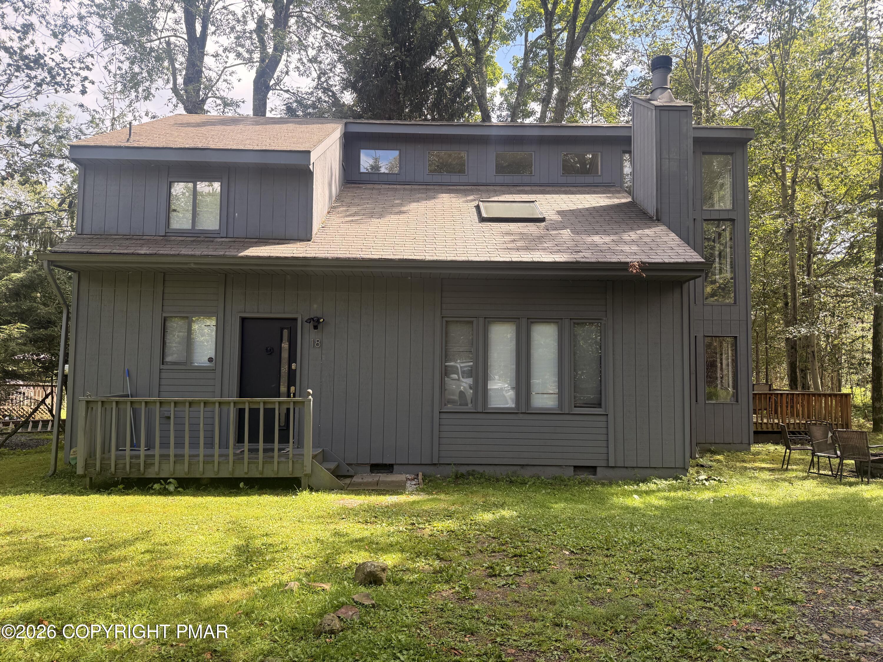 628 Forest Drive — photo