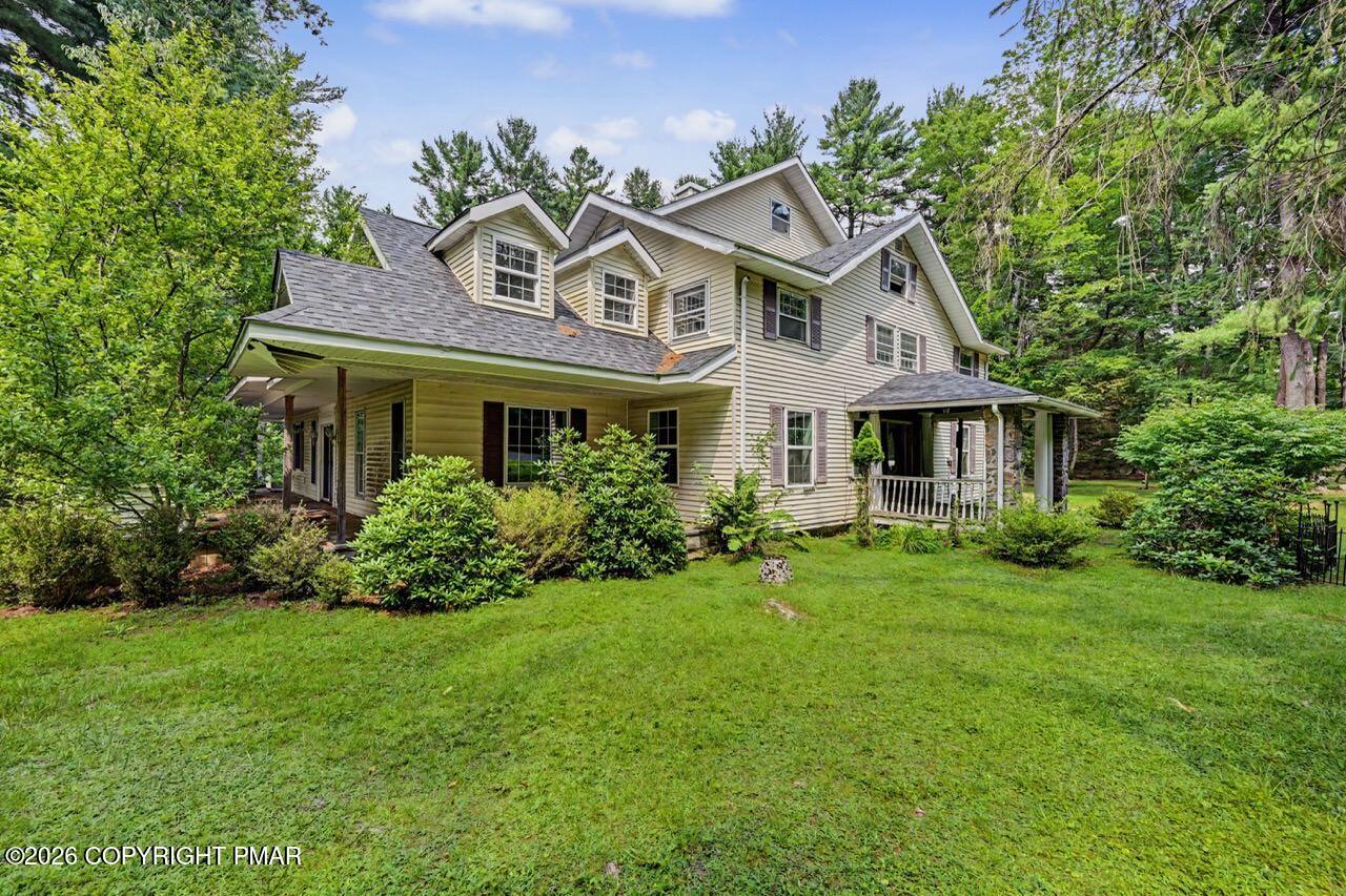 5241 Pocono Crest Road — photo