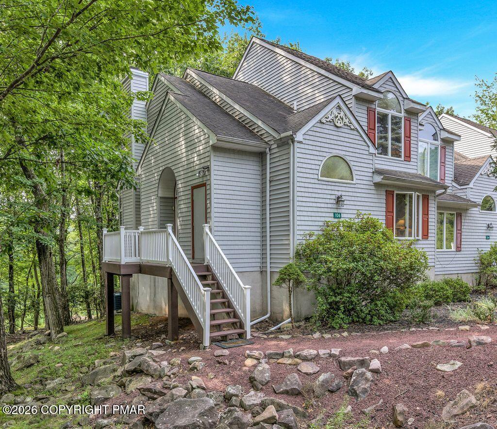 106 Laurelwoods Drive — photo