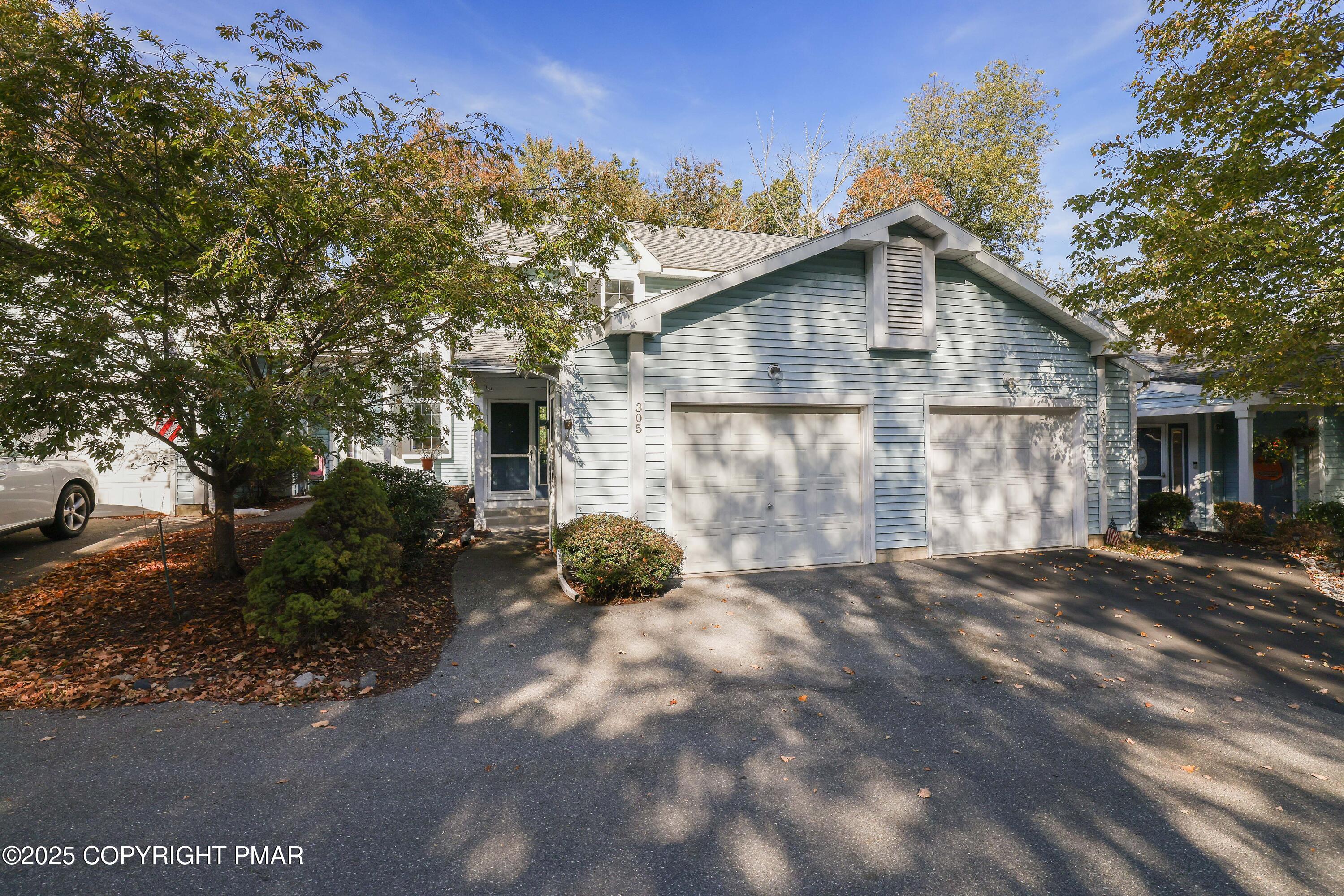 305 Inverness Drive — photo