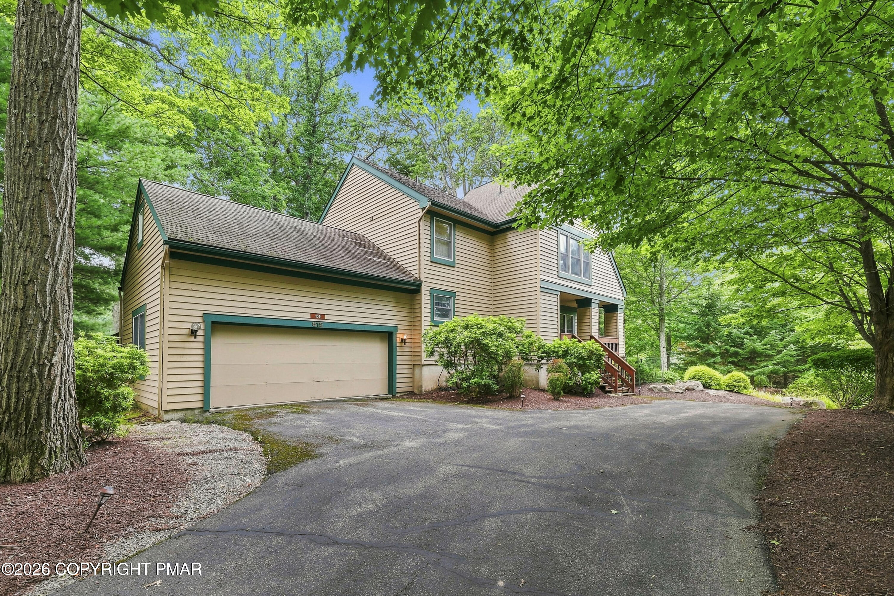 109 Creekside Road — photo