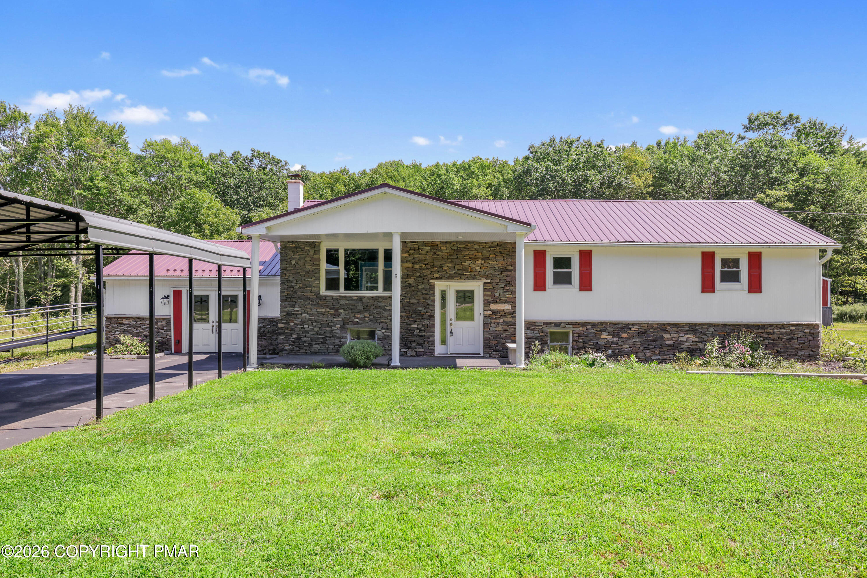 40 Park Ridge Drive — photo