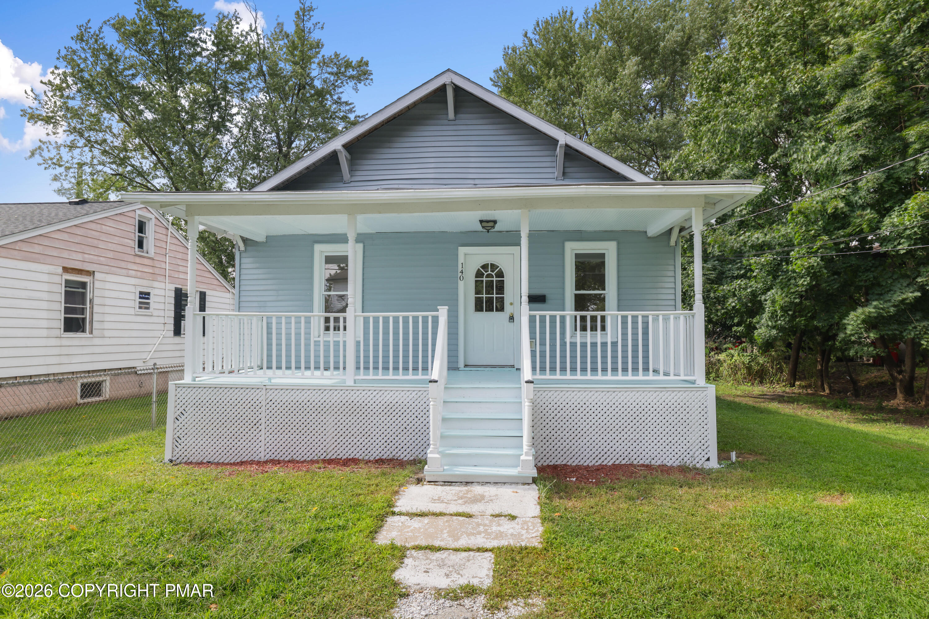 140 Barnum Street — photo