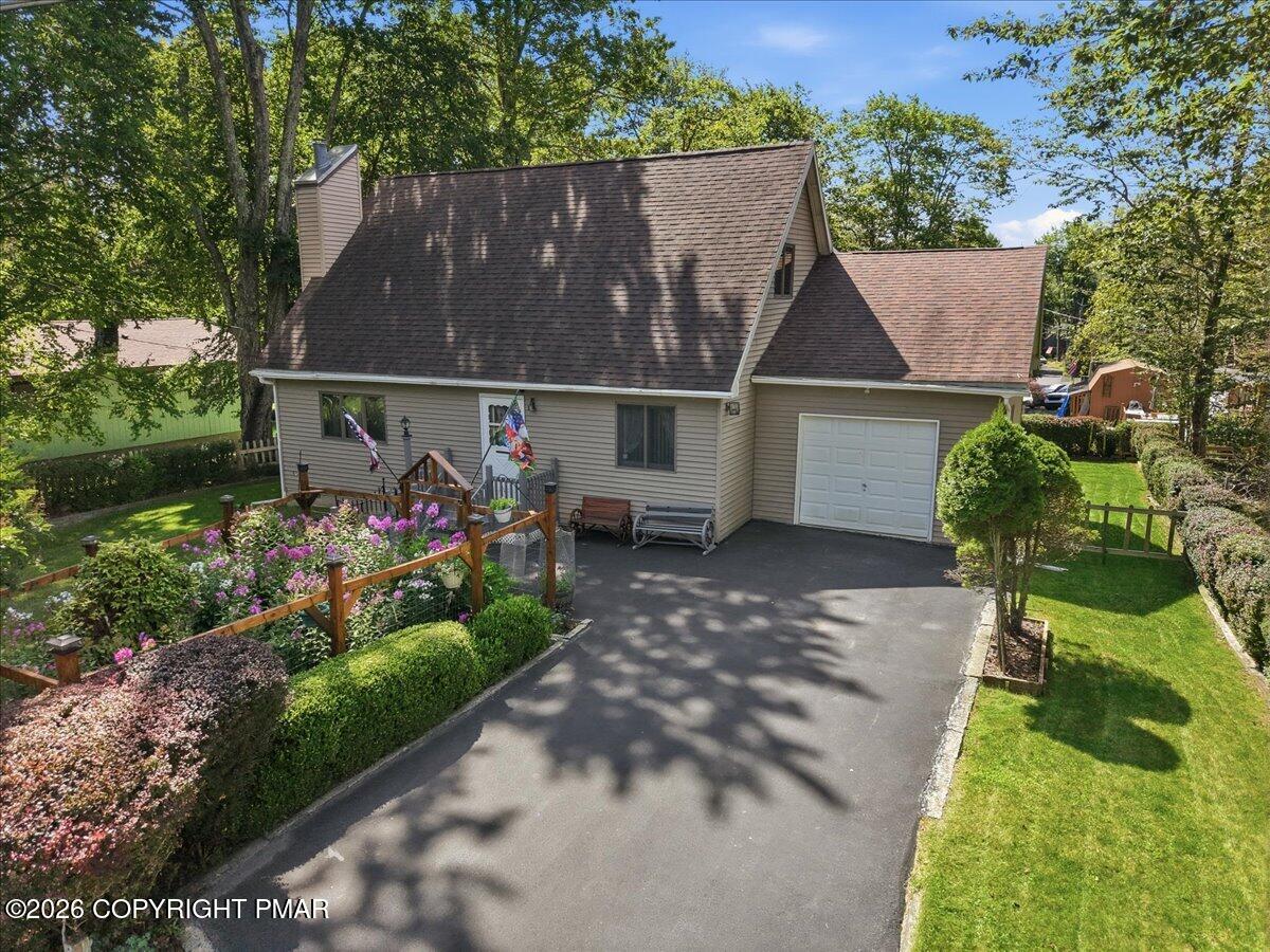 7110 Robinwood Drive — photo