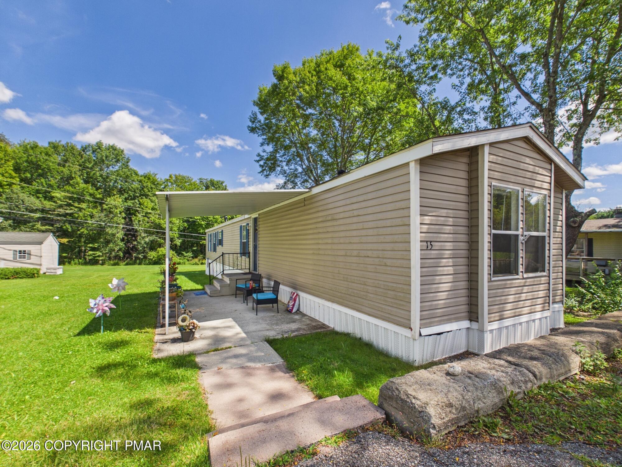 15 Clifton Manor Drive — photo