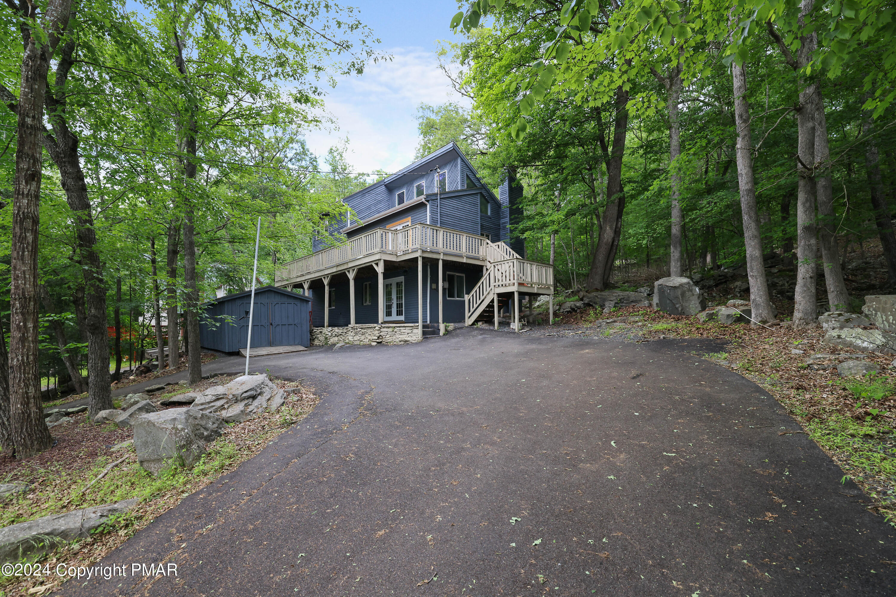 6339 Decker Road — photo