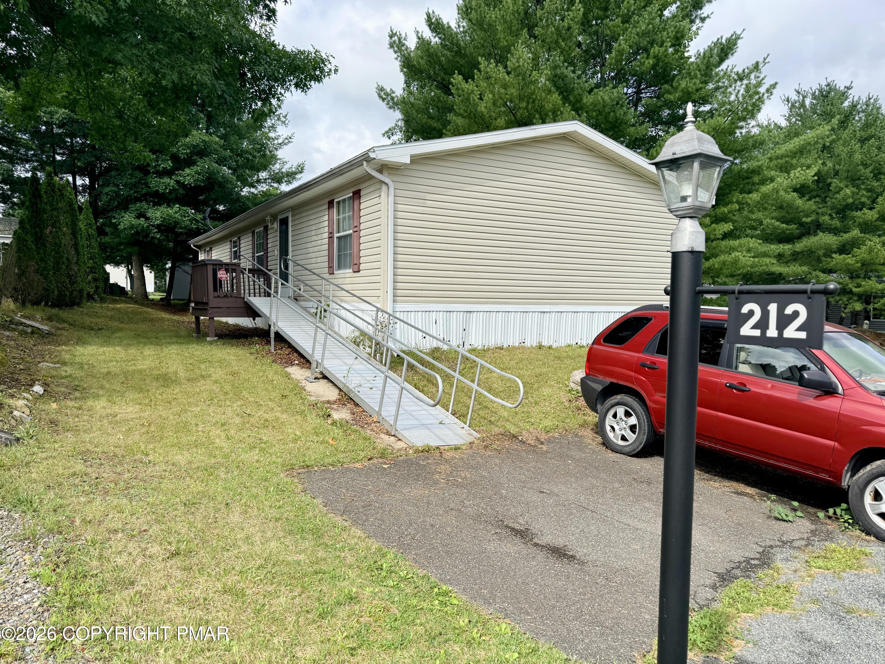 212 Hope Drive — photo