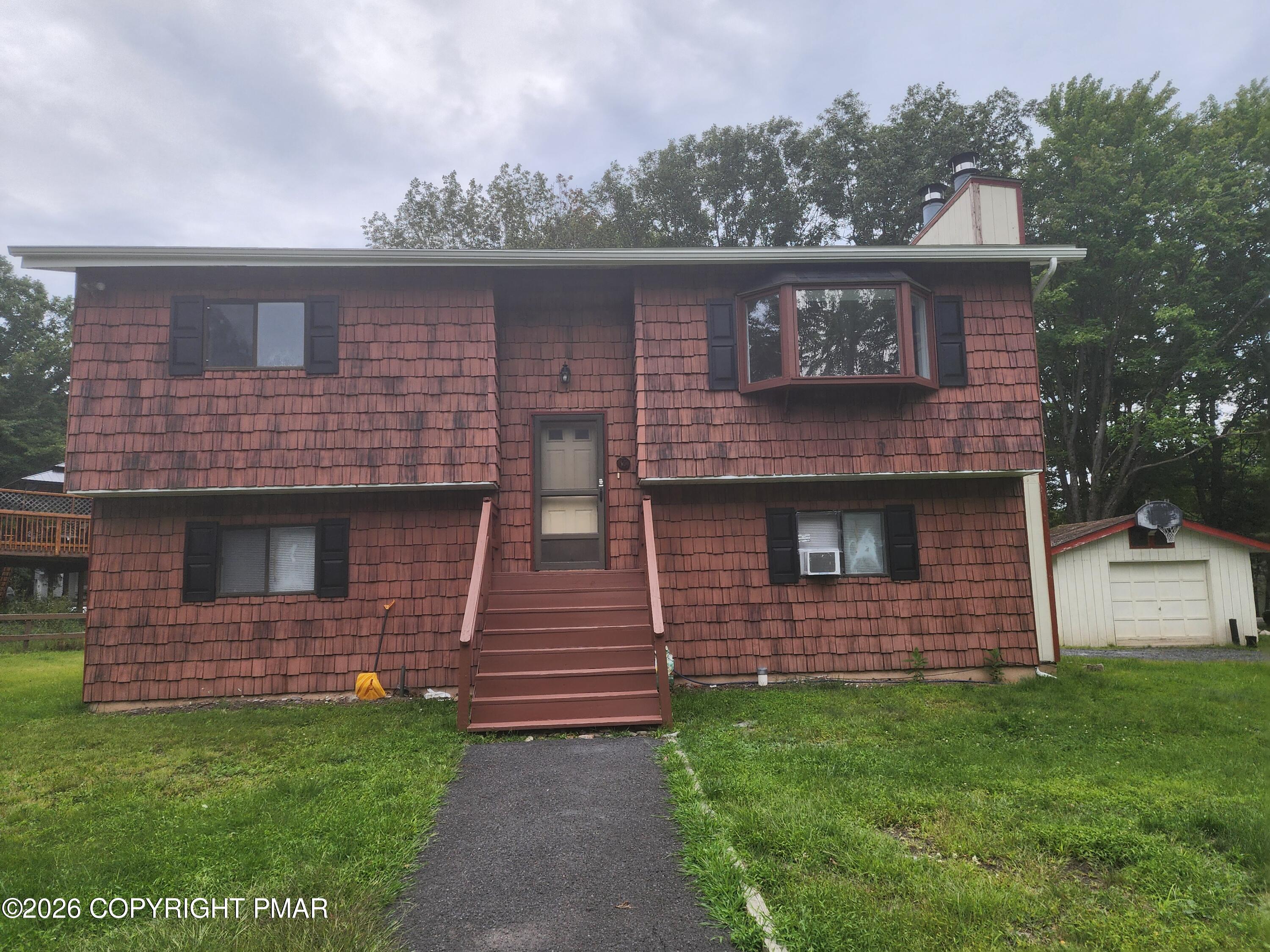 15 Pointe St 201 Street 2 Front — photo