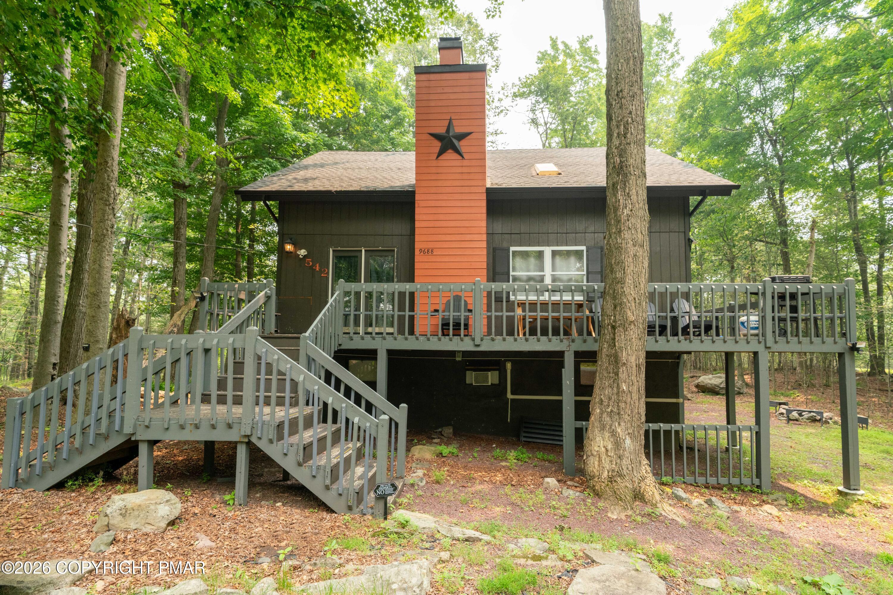 9688 Stony Hollow Drive — photo