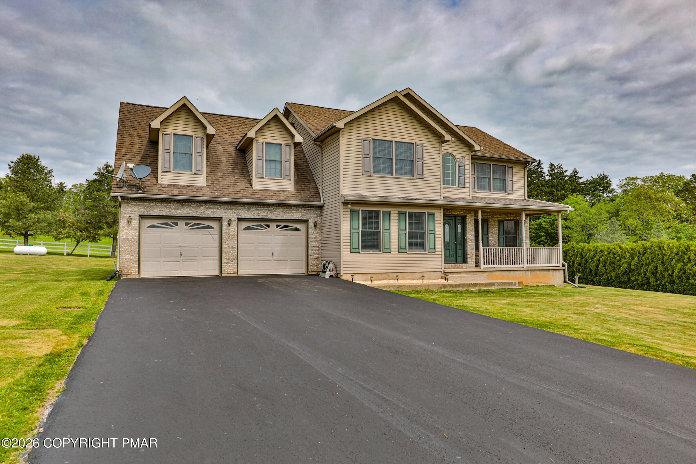 42 Louis Circle — photo