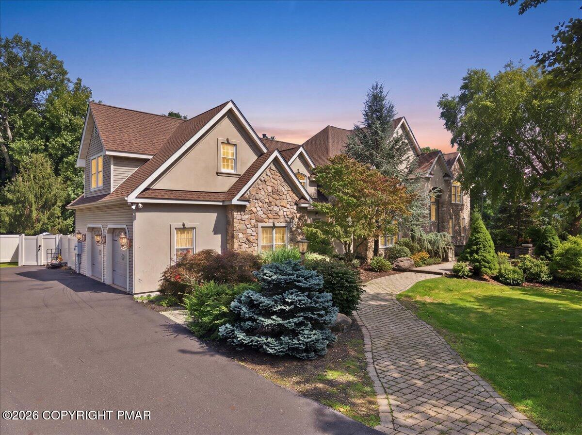 150 Kettle Ridge Drive — photo