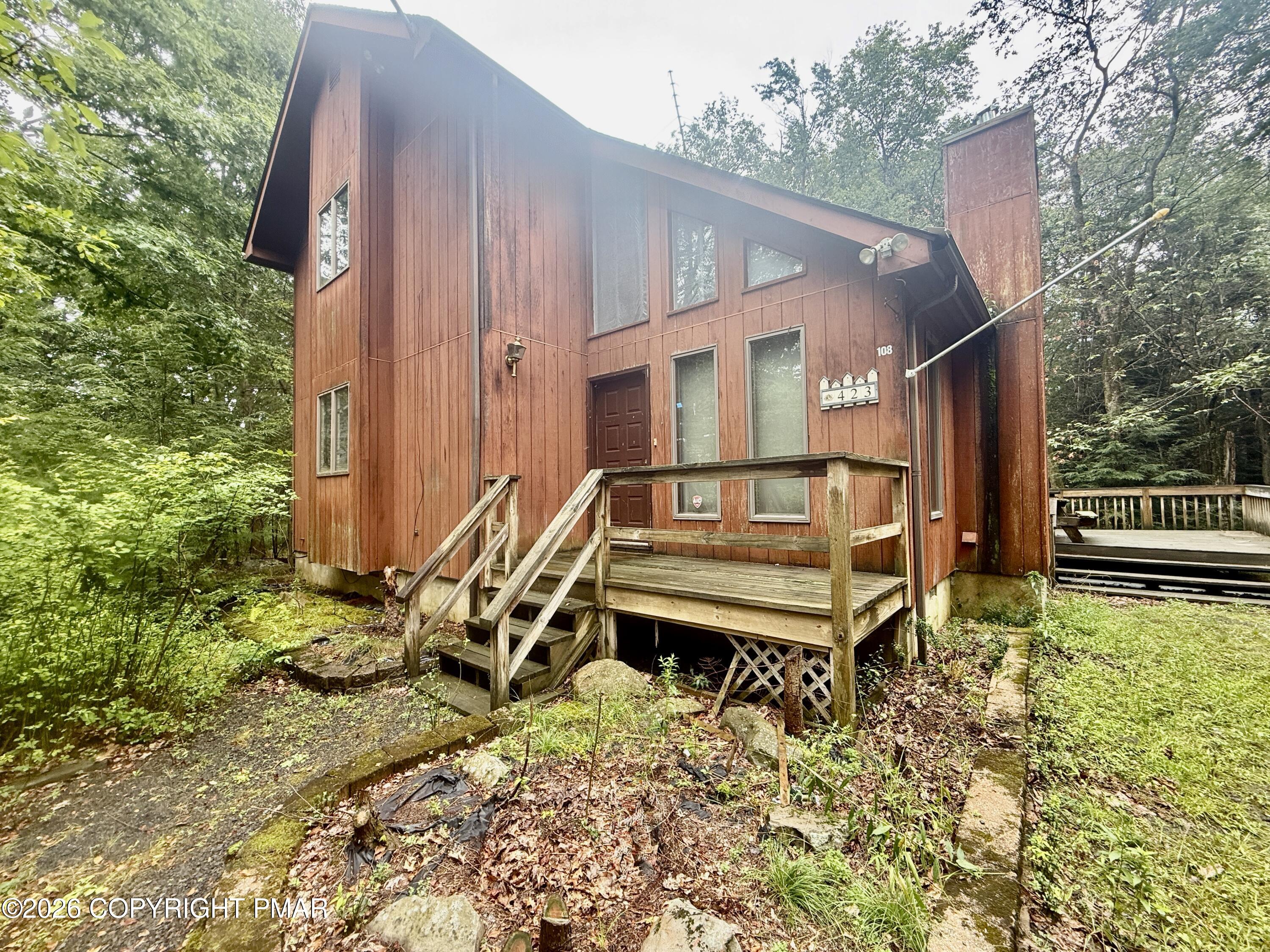 108 Tulip Trail 423 — photo