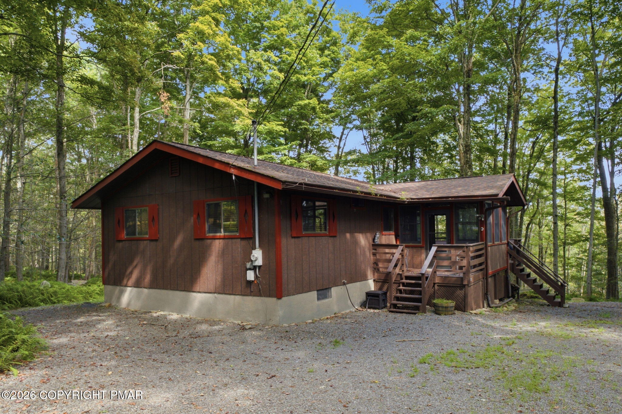 172 L C Larsen Drive — photo
