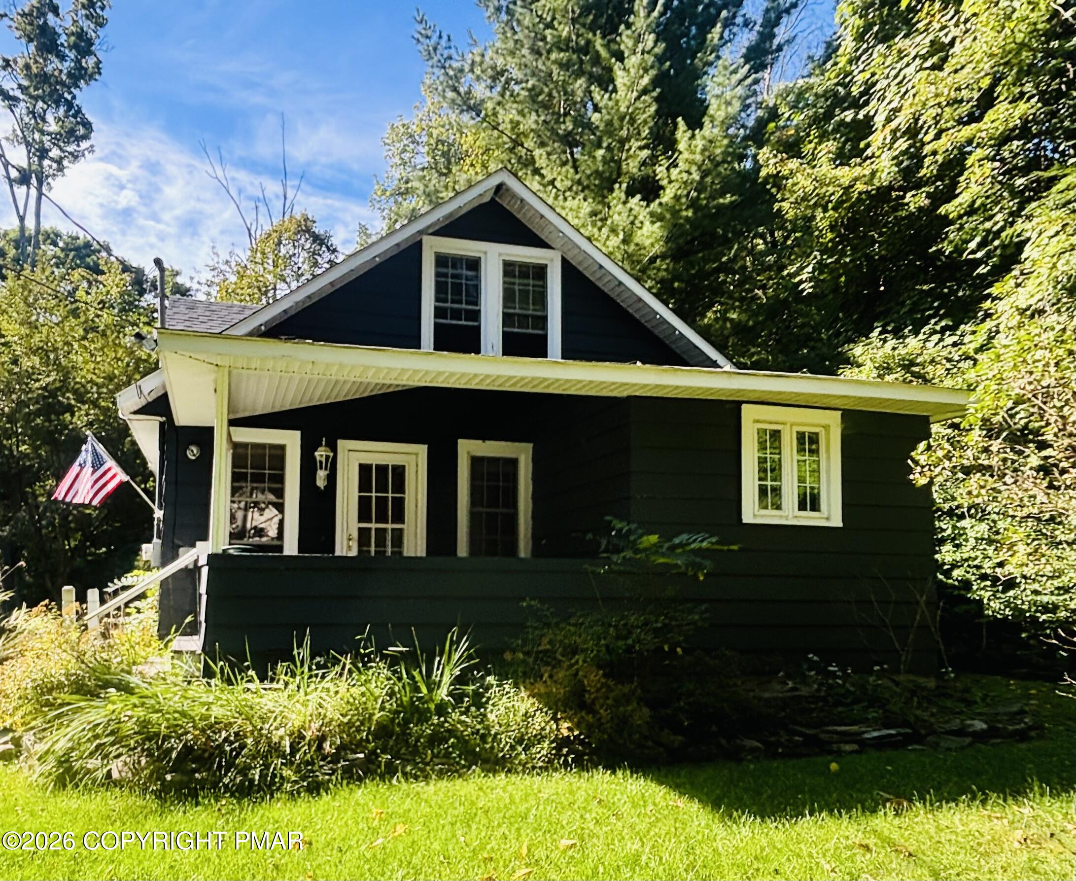 306 Park Place — photo