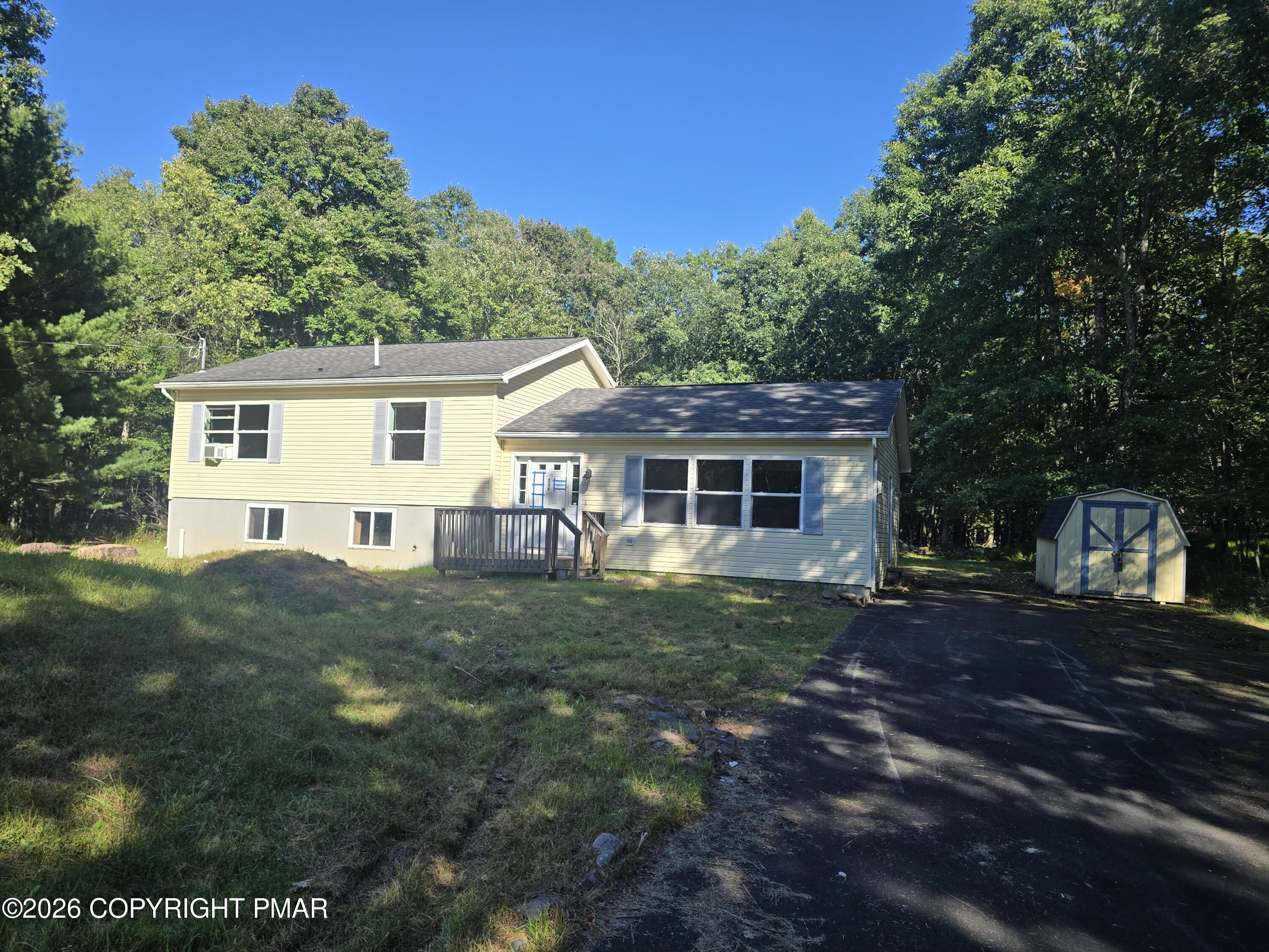 236 Keats Lane — photo